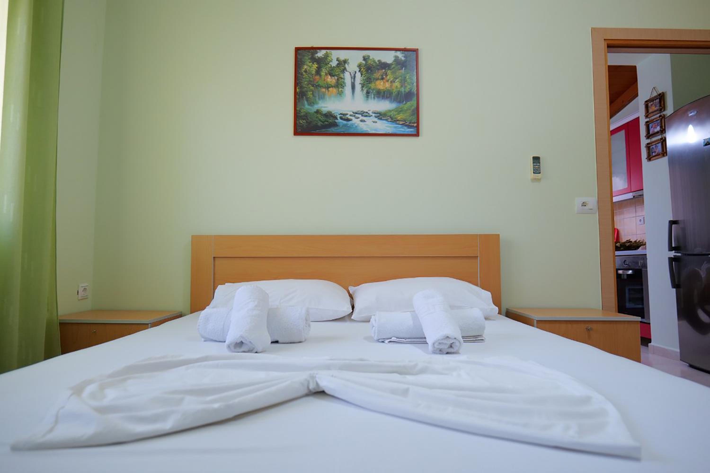 Stela Apartments