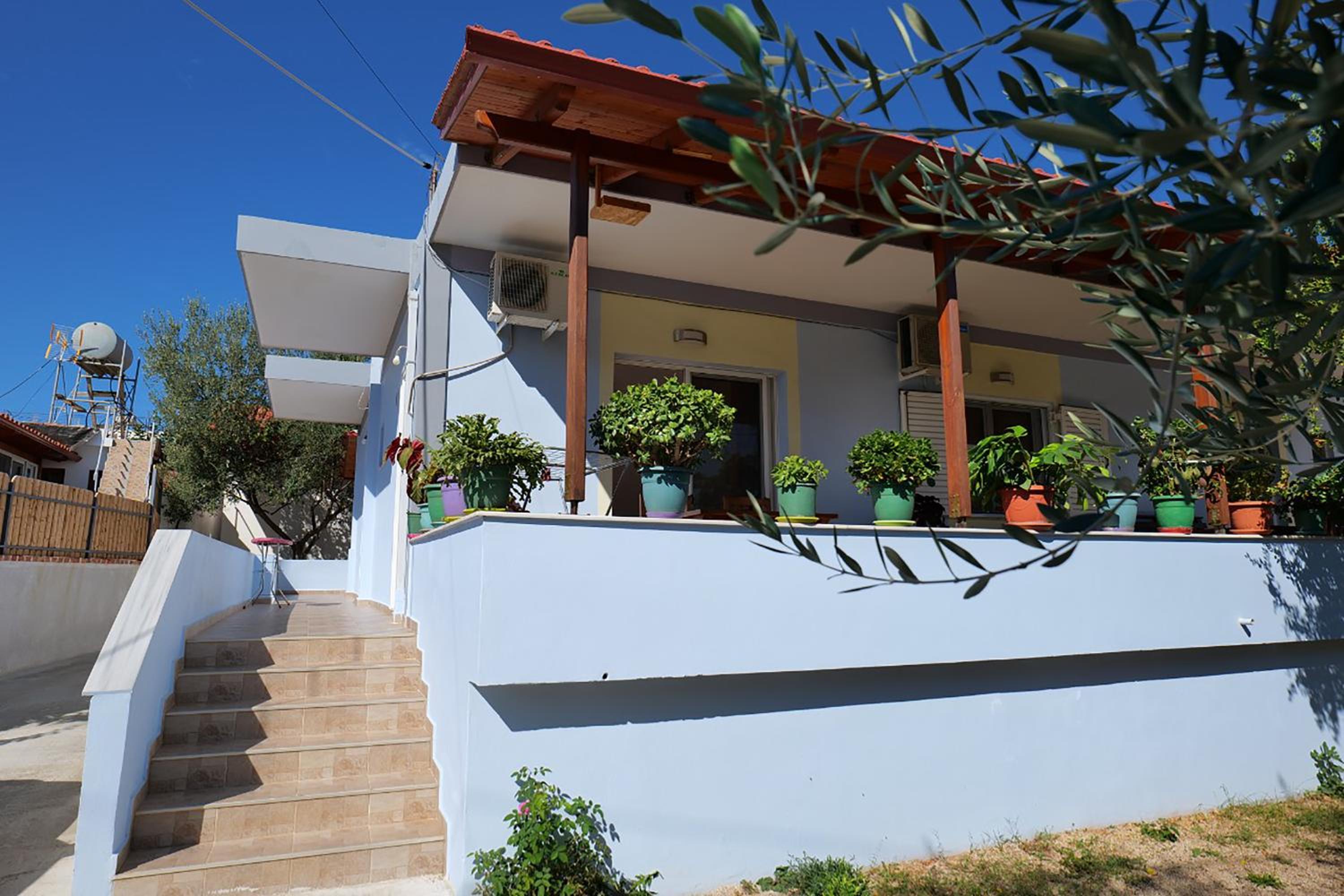 Stela Apartments