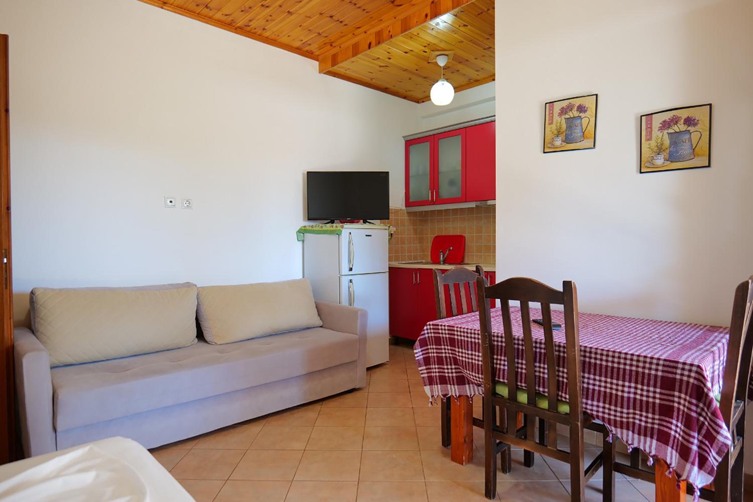 Stela Apartments
