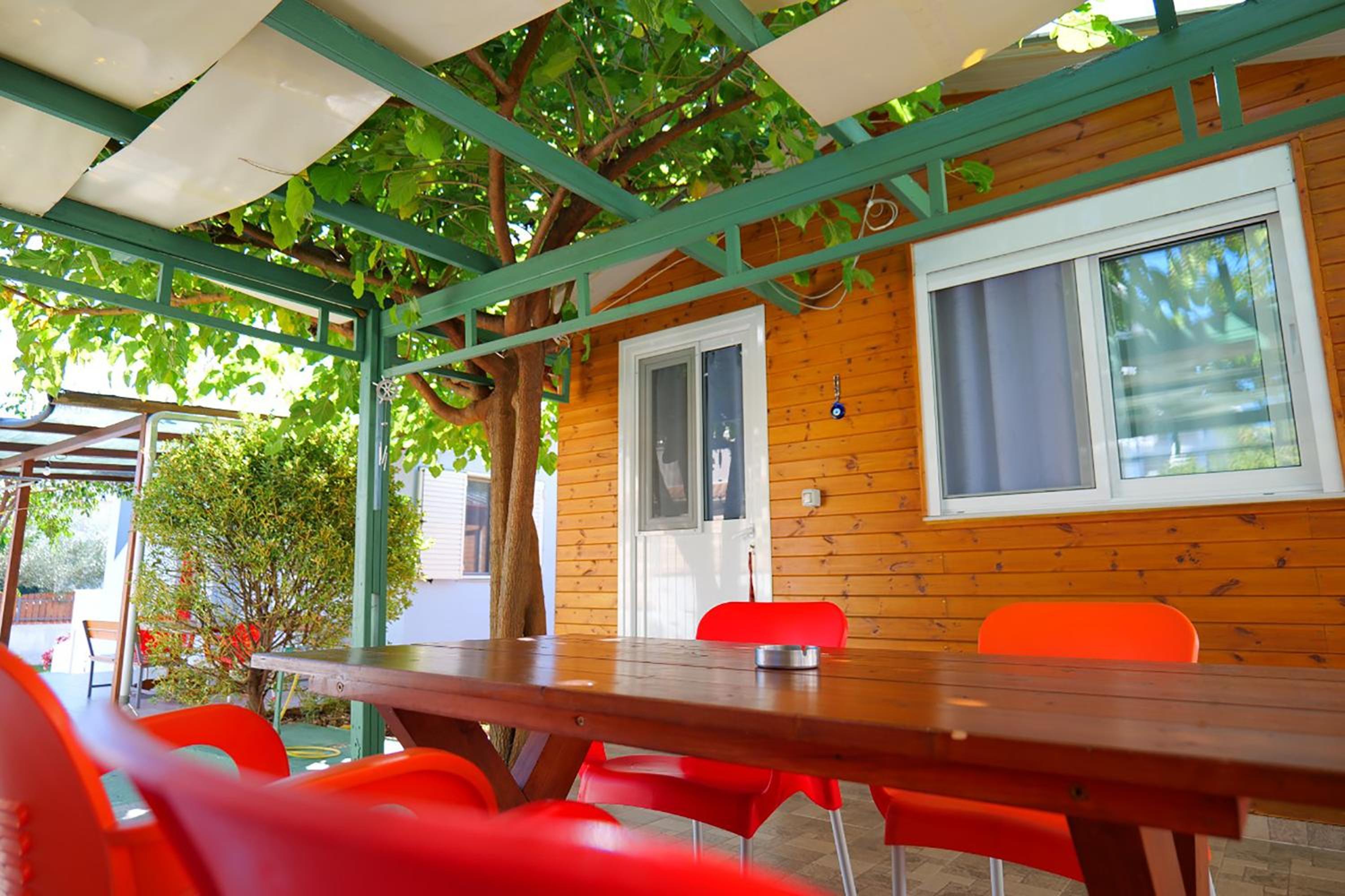 Stela Apartments