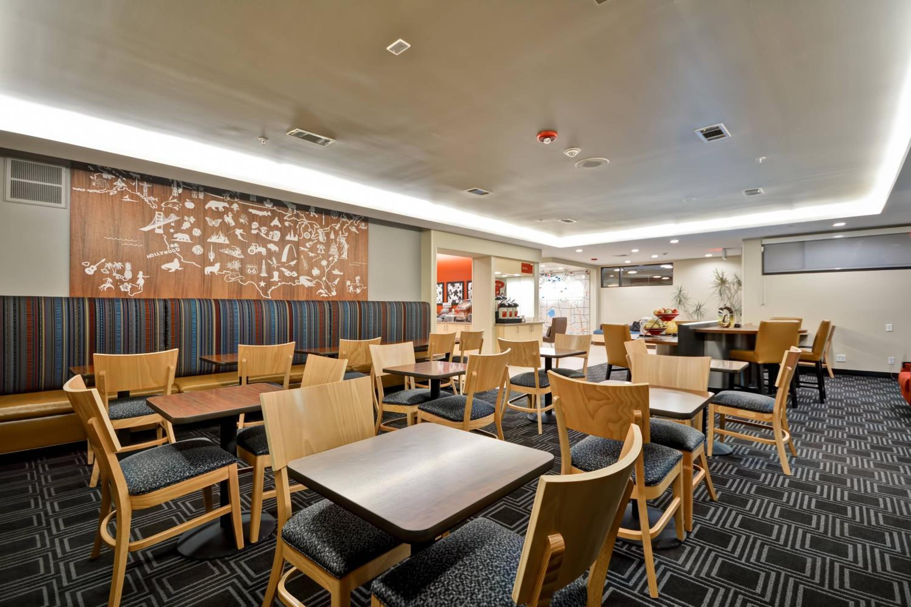 TownePlace Suites Dallas/Lewisville - Property Image 4