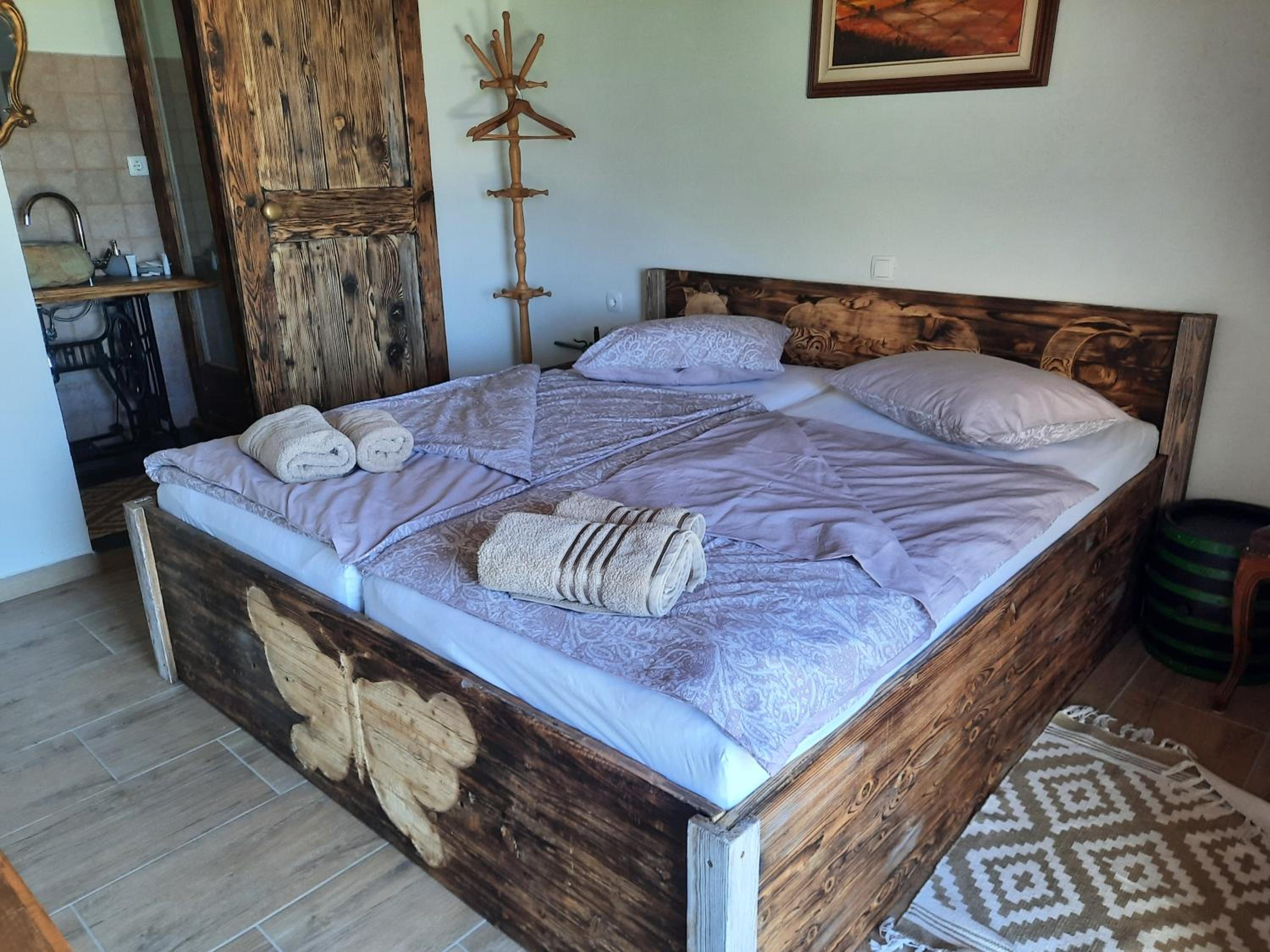 Casa Coronica view 5