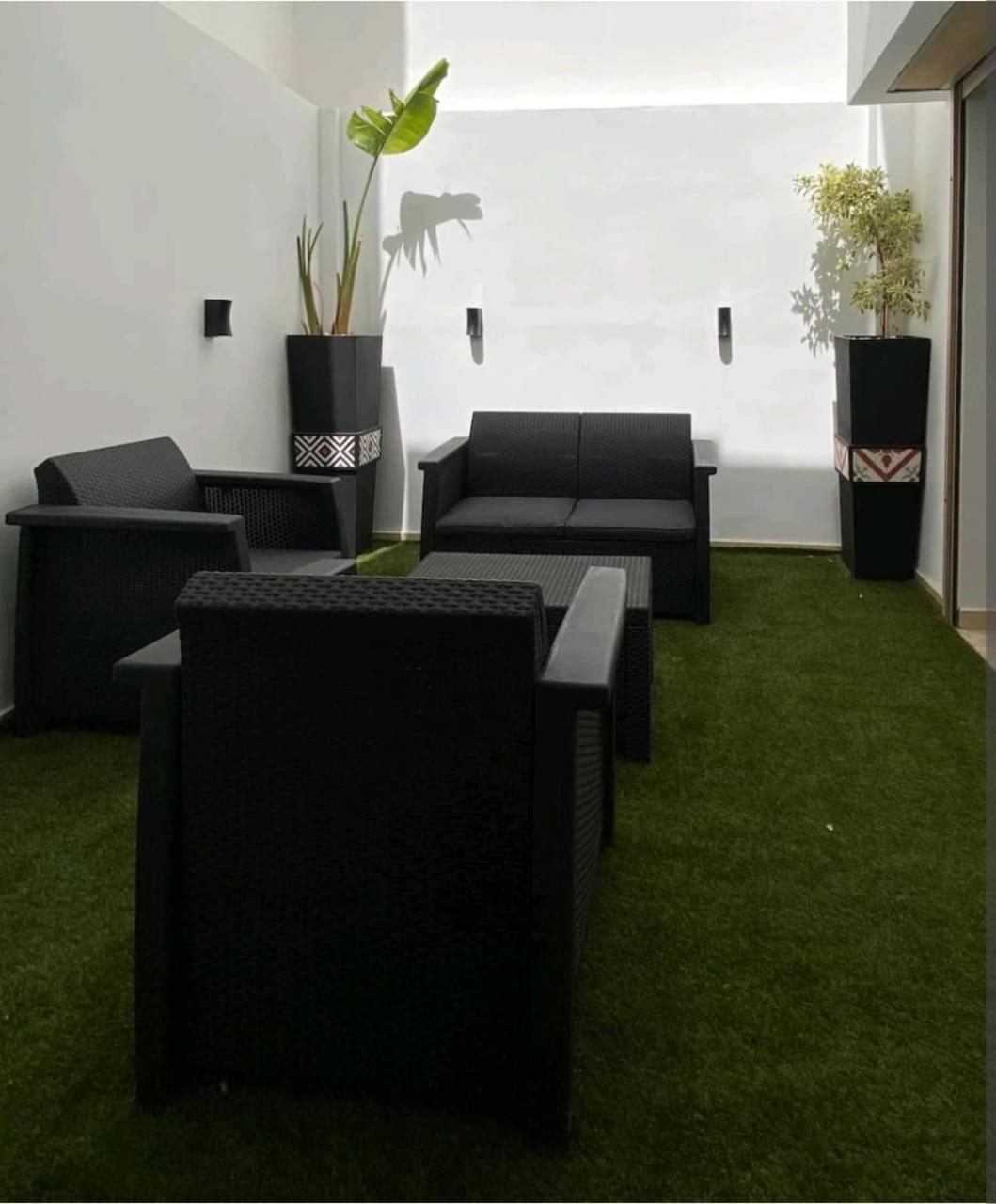 appartement de luxe face la marllette view 3