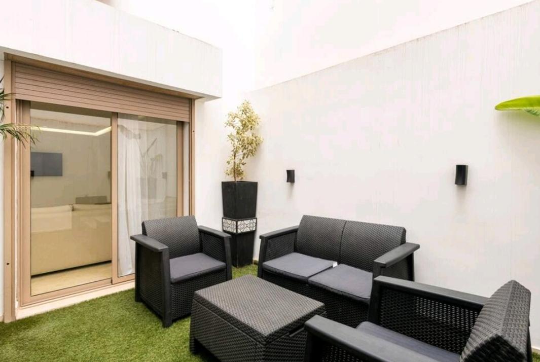 appartement de luxe face la marllette view 4