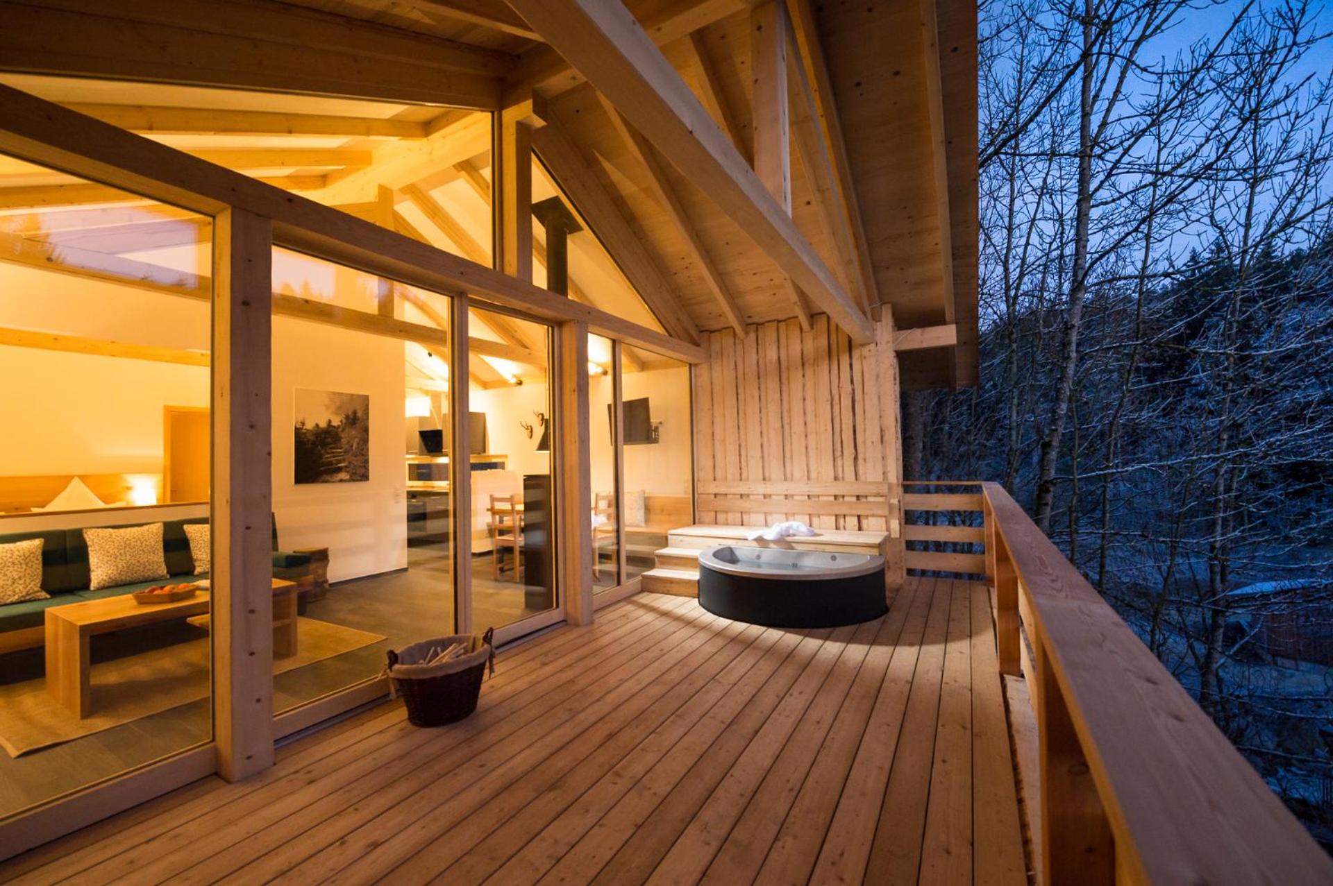 Forstgut - Premium Waldchalets und Lodge Suiten