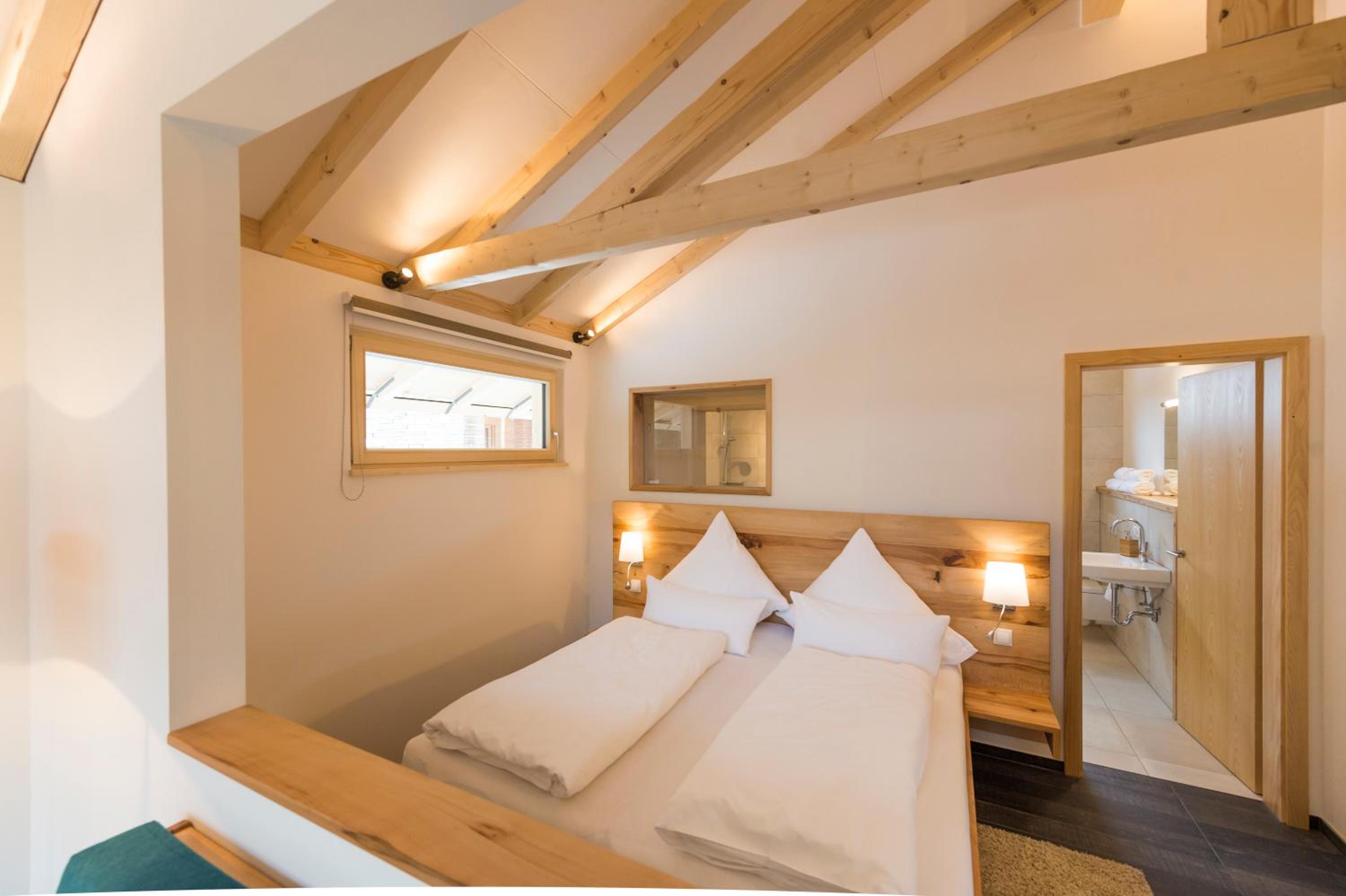 Forstgut - Premium Waldchalets und Lodge Suiten