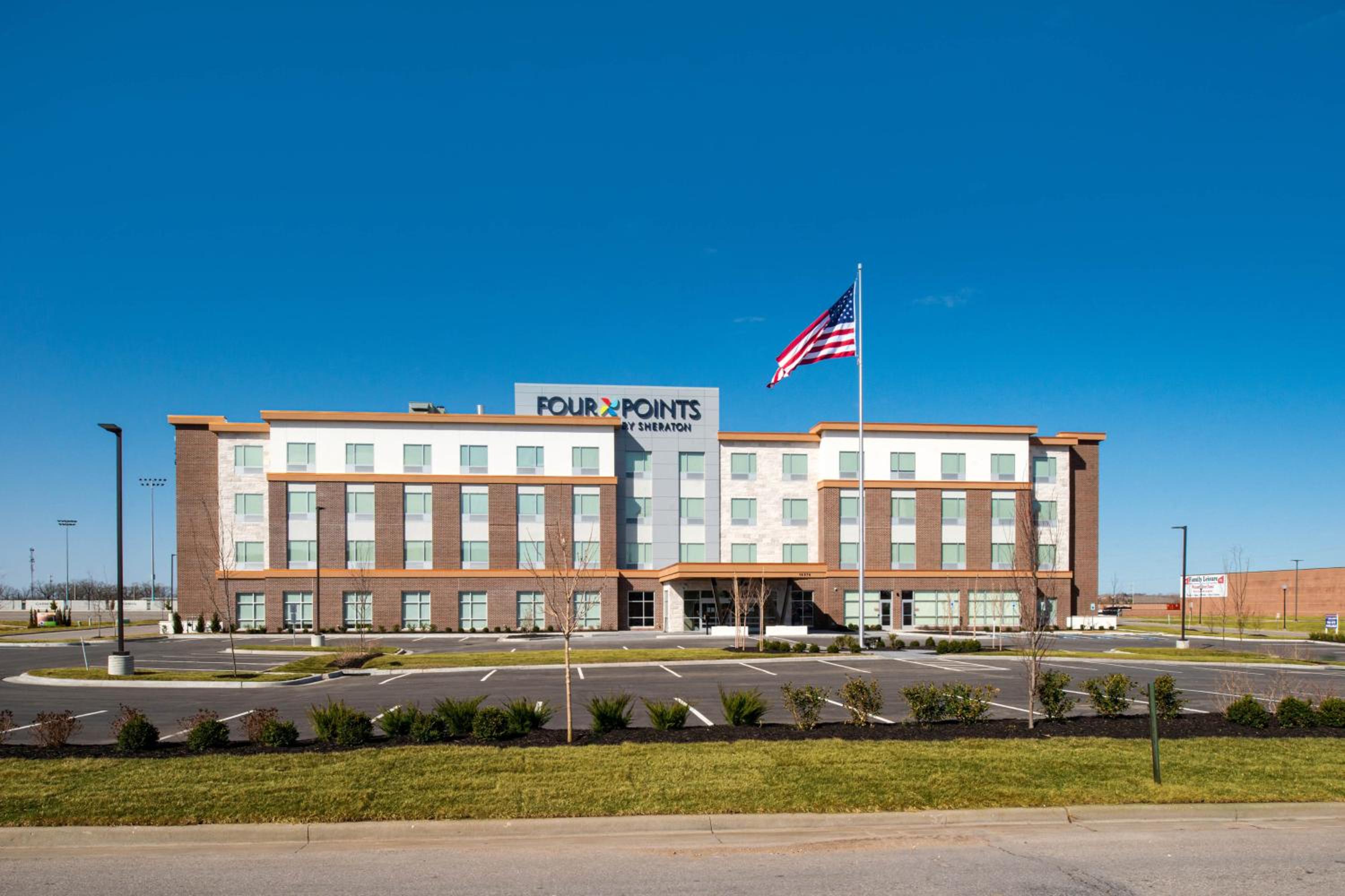 Hotel Four Points by Sheraton Kansas City Olathe - Image 1