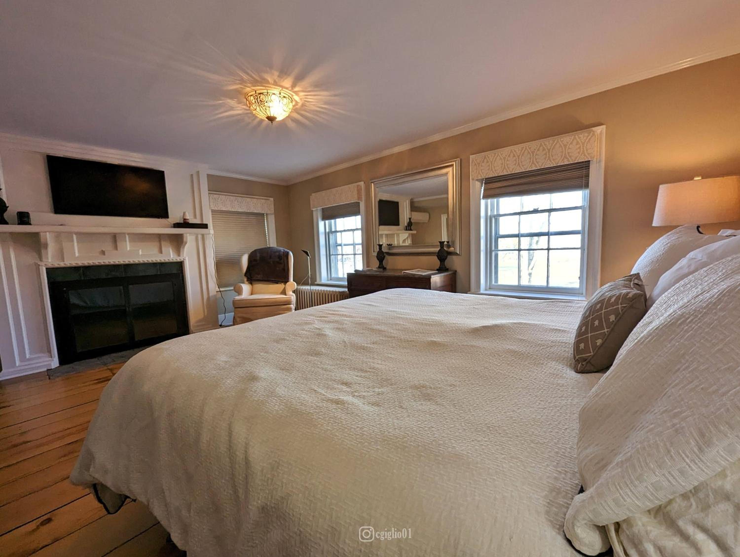 Cromwell Manor Inn - Property Image 7