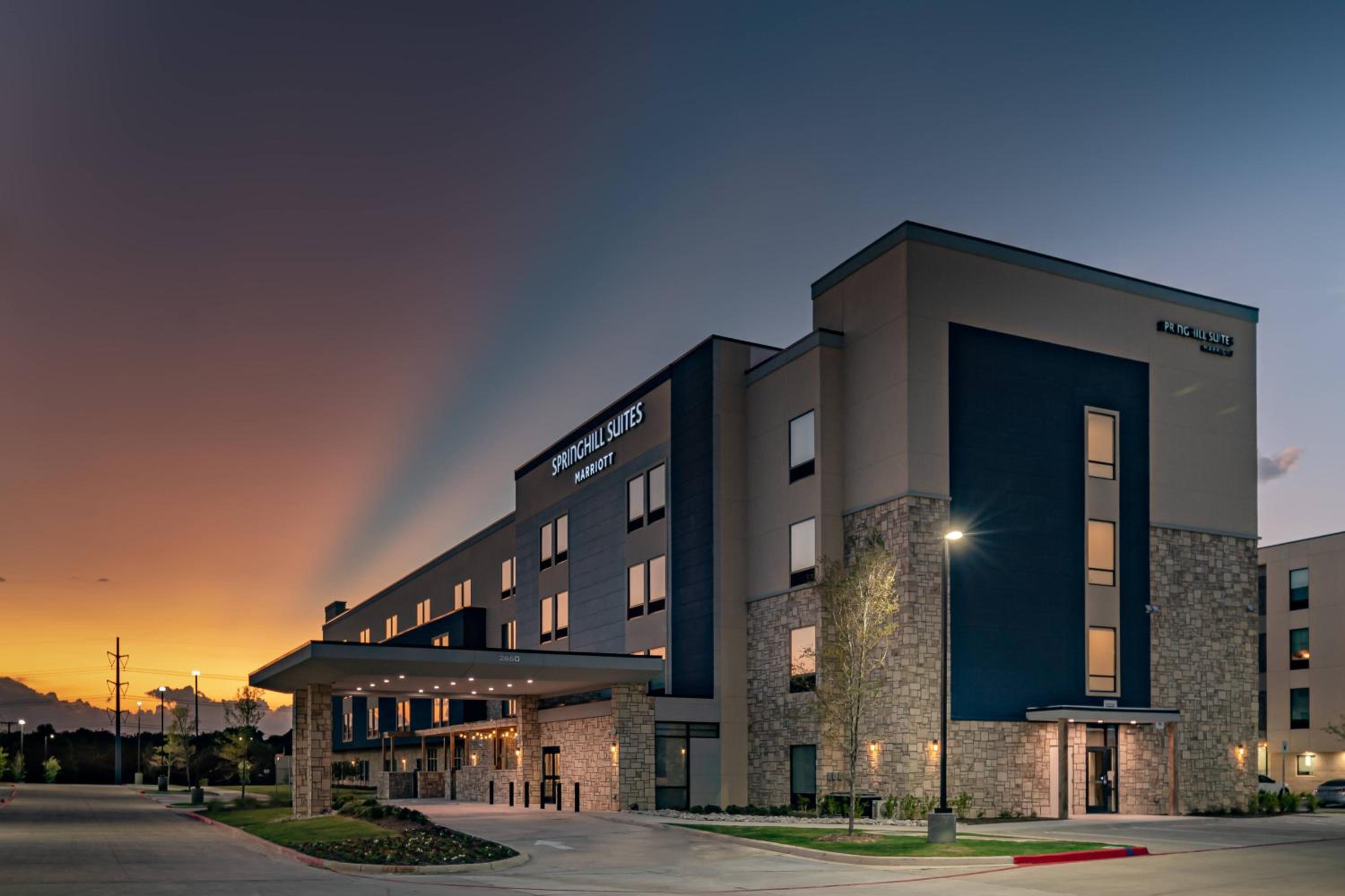 Dallas / Fort Worth Vacations - SpringHill Suites by Marriott Dallas McKinney - Property Image 4