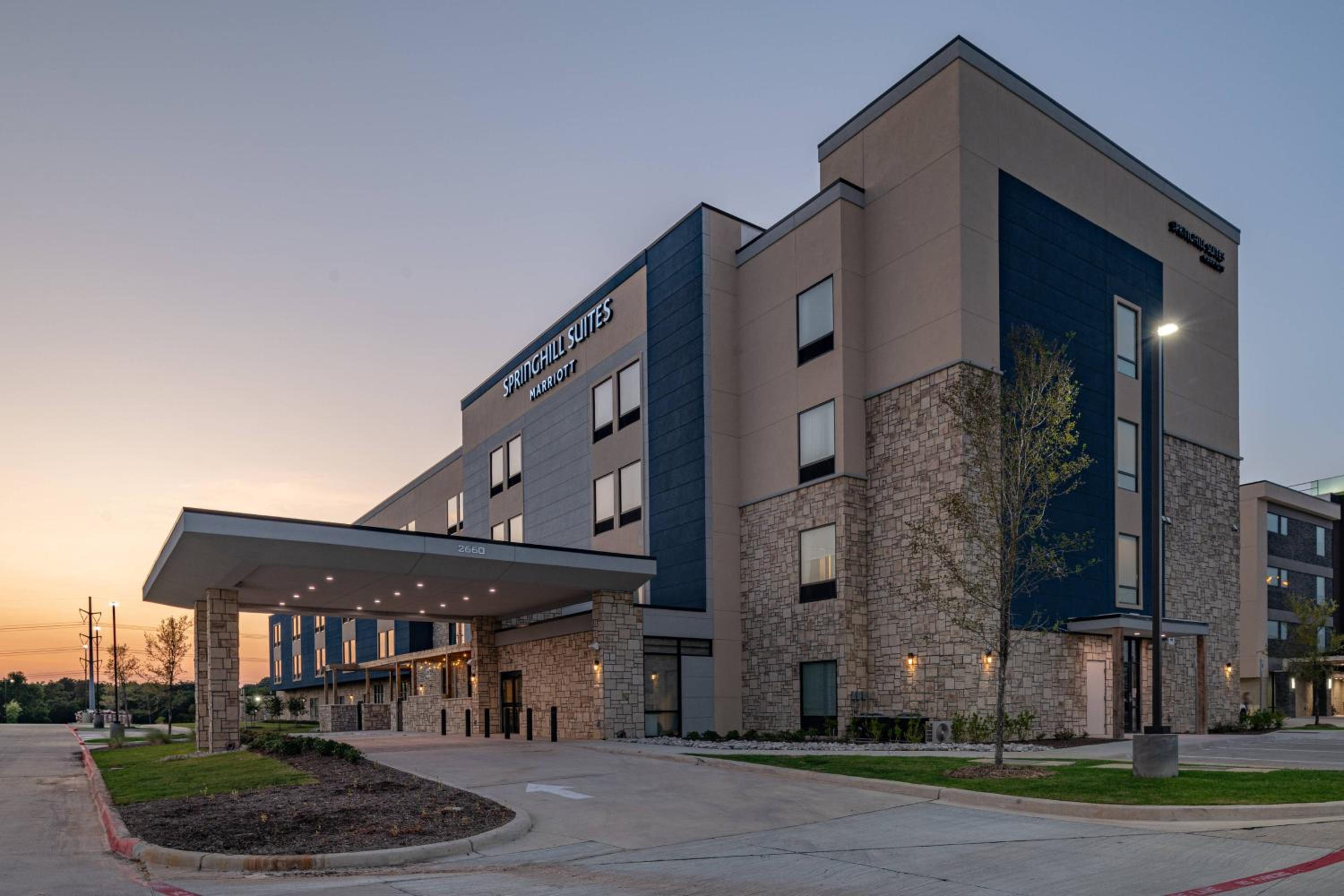 Dallas / Fort Worth Vacations - SpringHill Suites by Marriott Dallas McKinney - Property Image 3