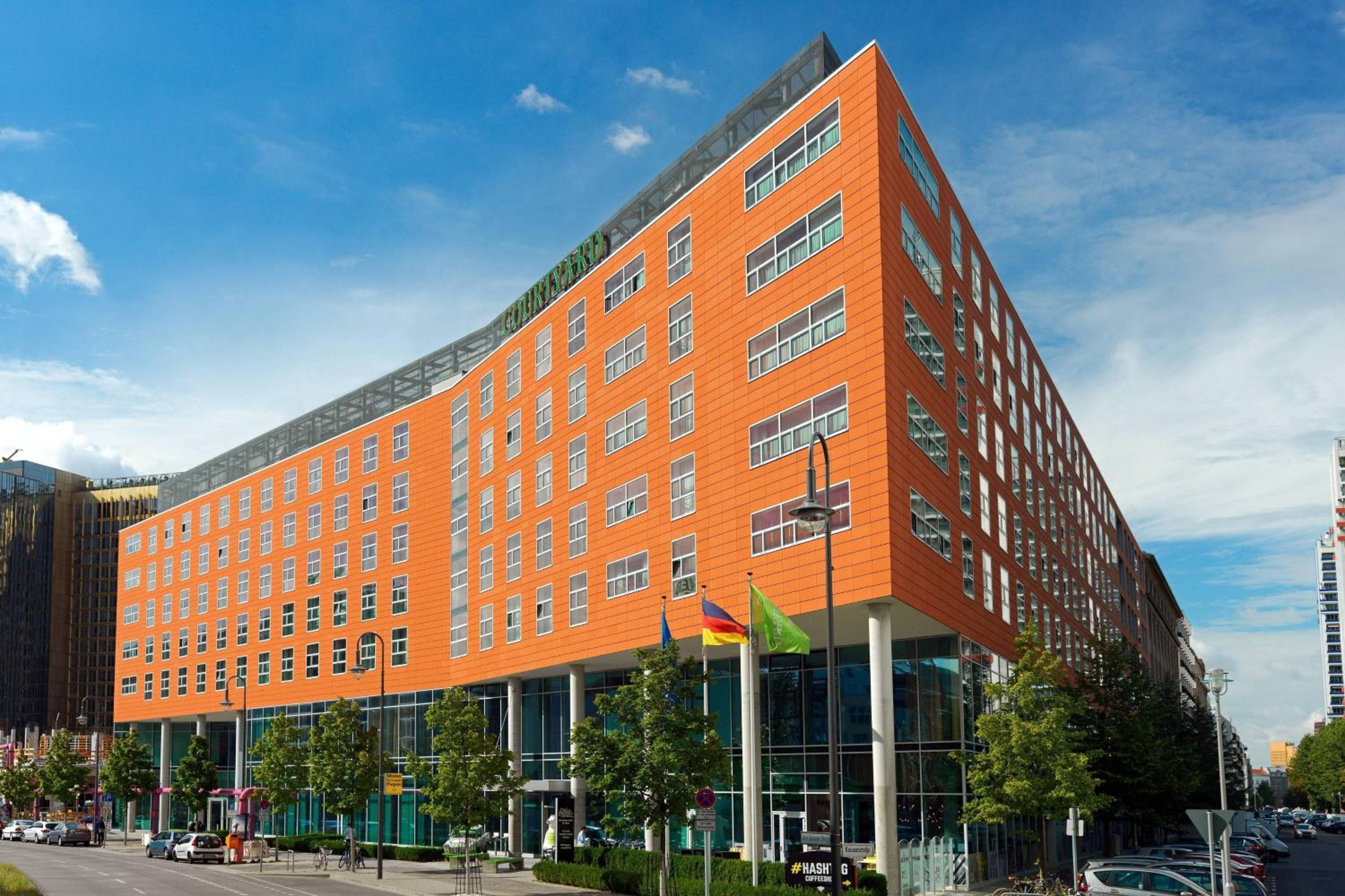 Hotel Courtyard by Marriott Berlin City Center - Image 1