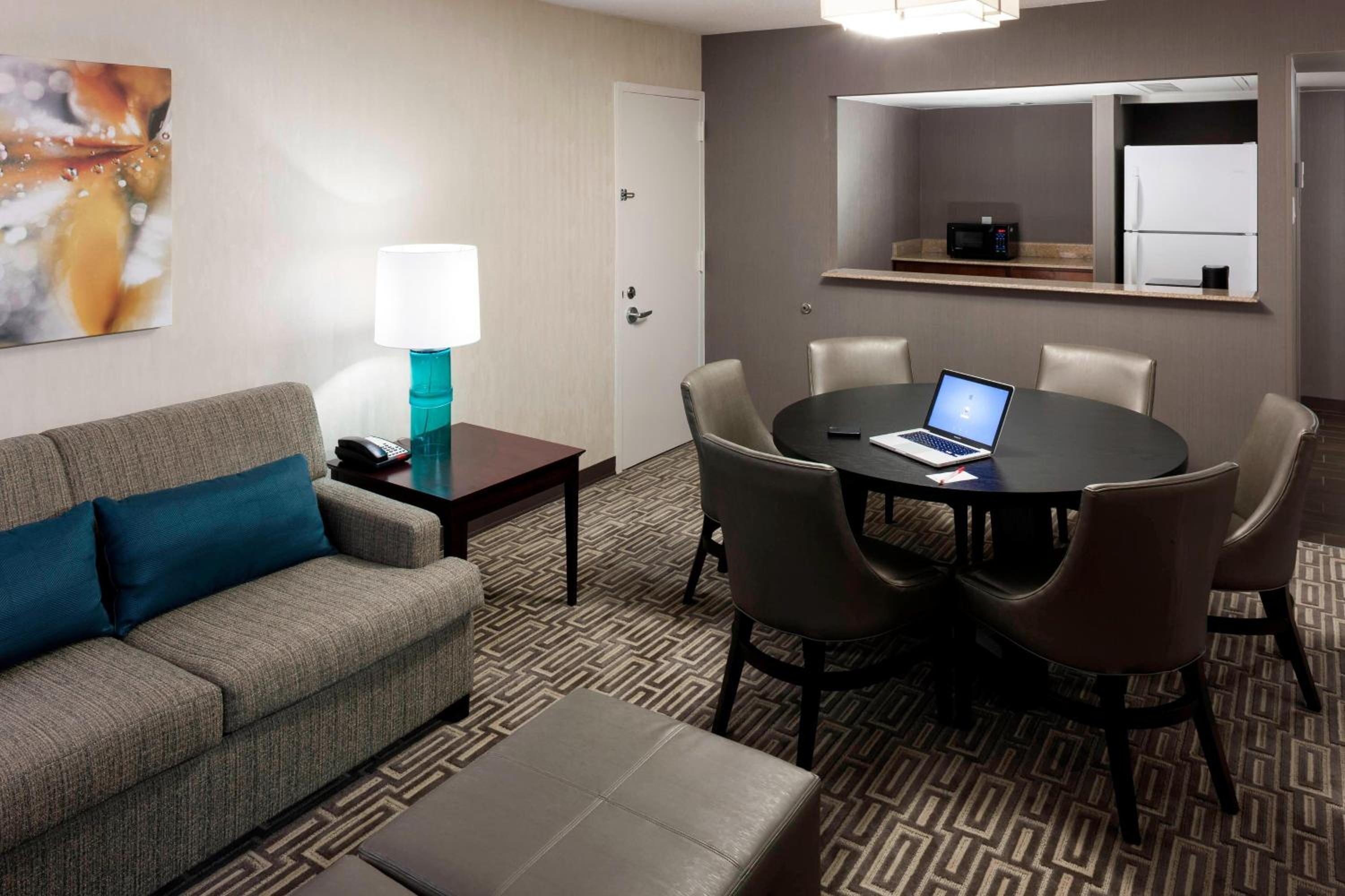 Fairfax Marriott at Fair Oaks - Property Image 2