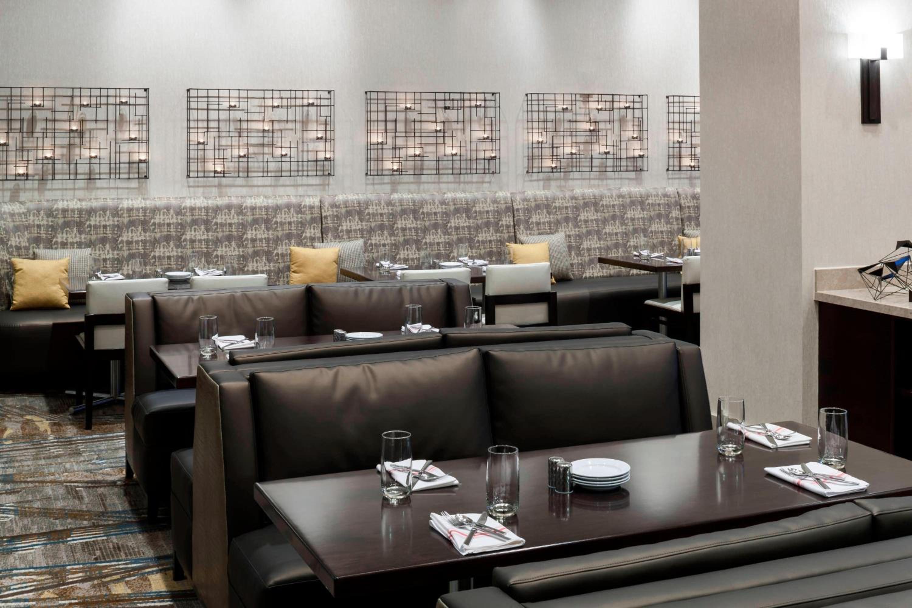 Fairfax Marriott at Fair Oaks - Property Image 1