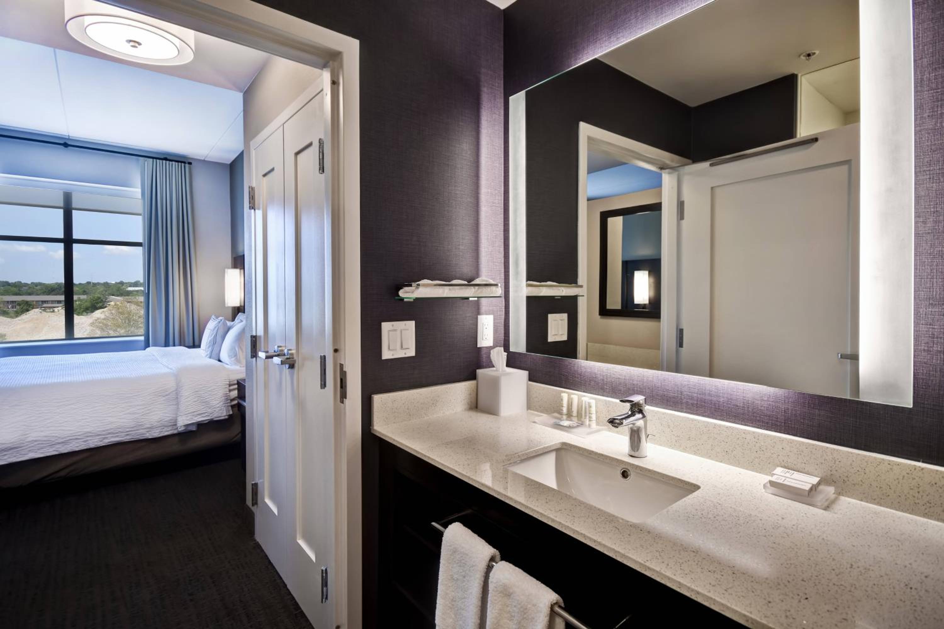 Residence Inn by Marriott Cincinnati Northeast/Mason - Property Image 16