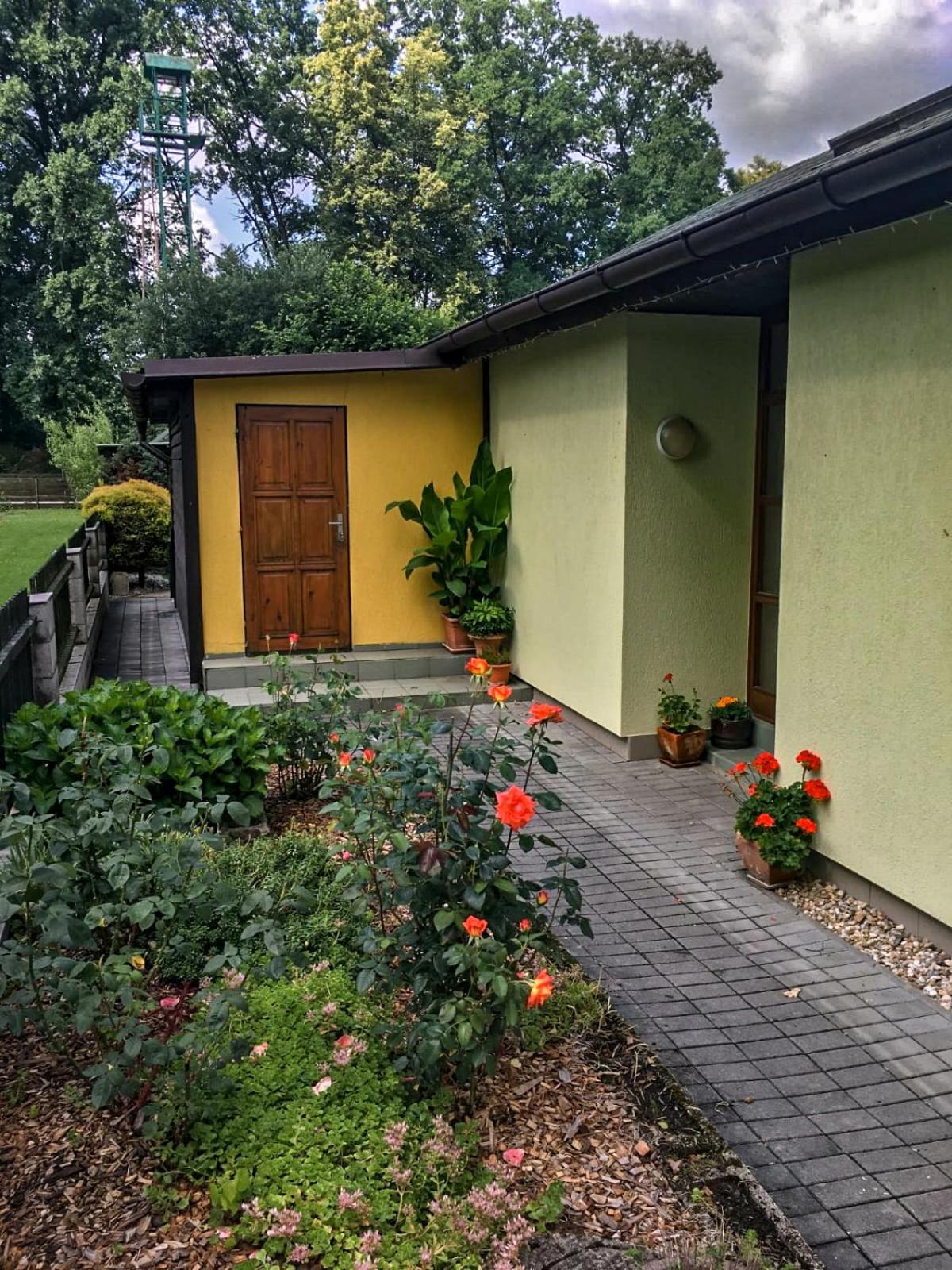 Třebeč House