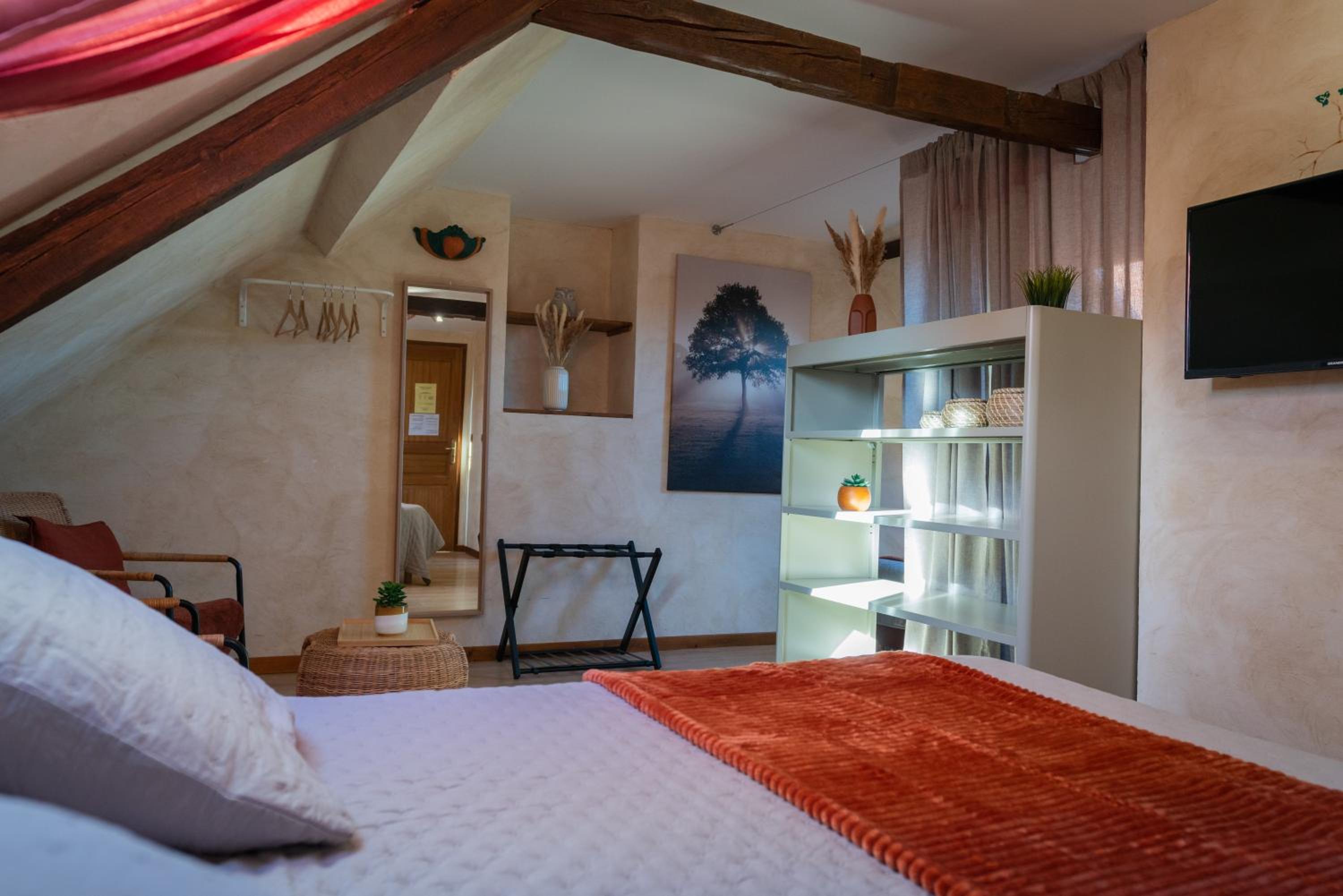 Chambres Du Marais view 2