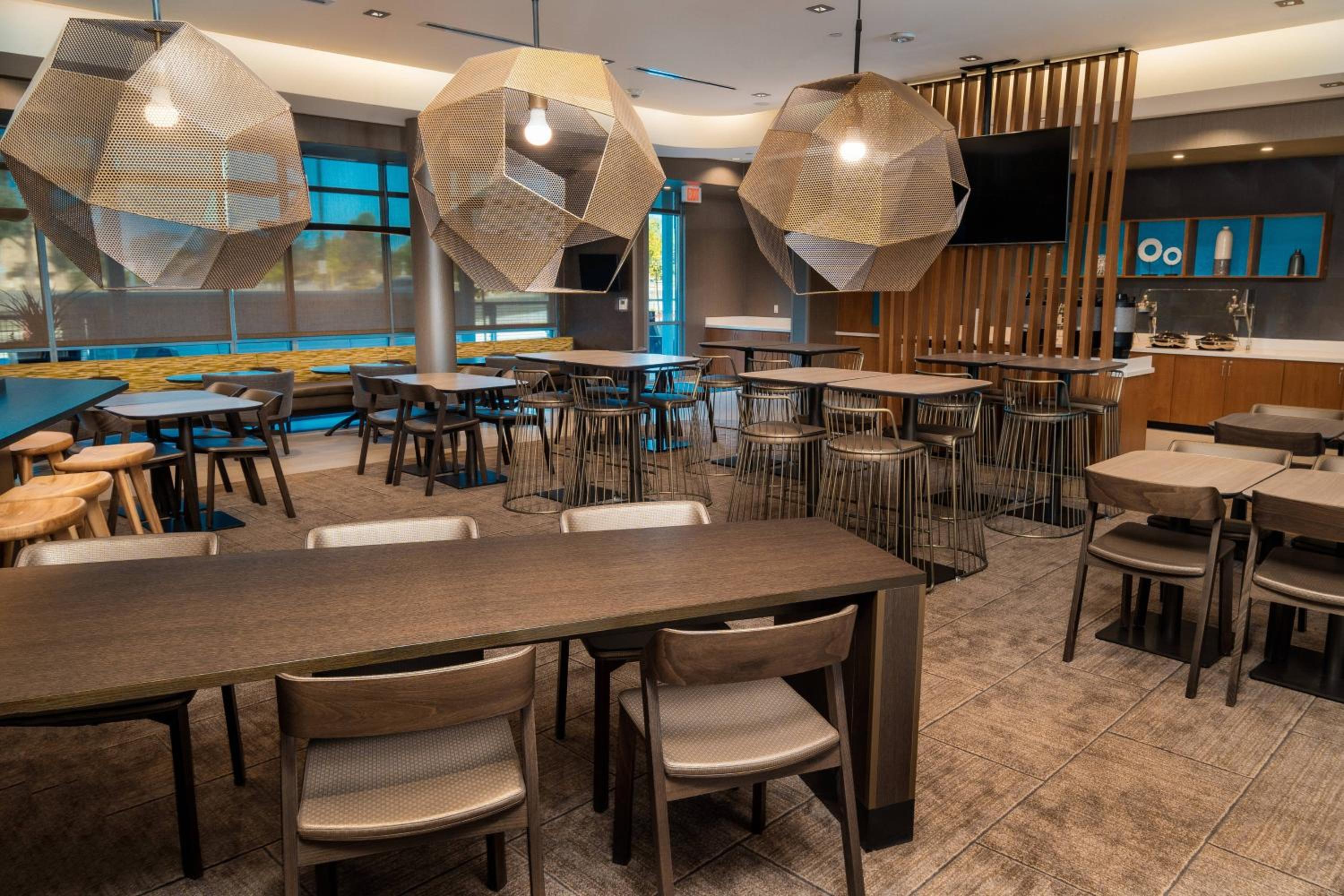 Newark Vacations - SpringHill Suites by Marriott Newark Fremont - Property Image 7