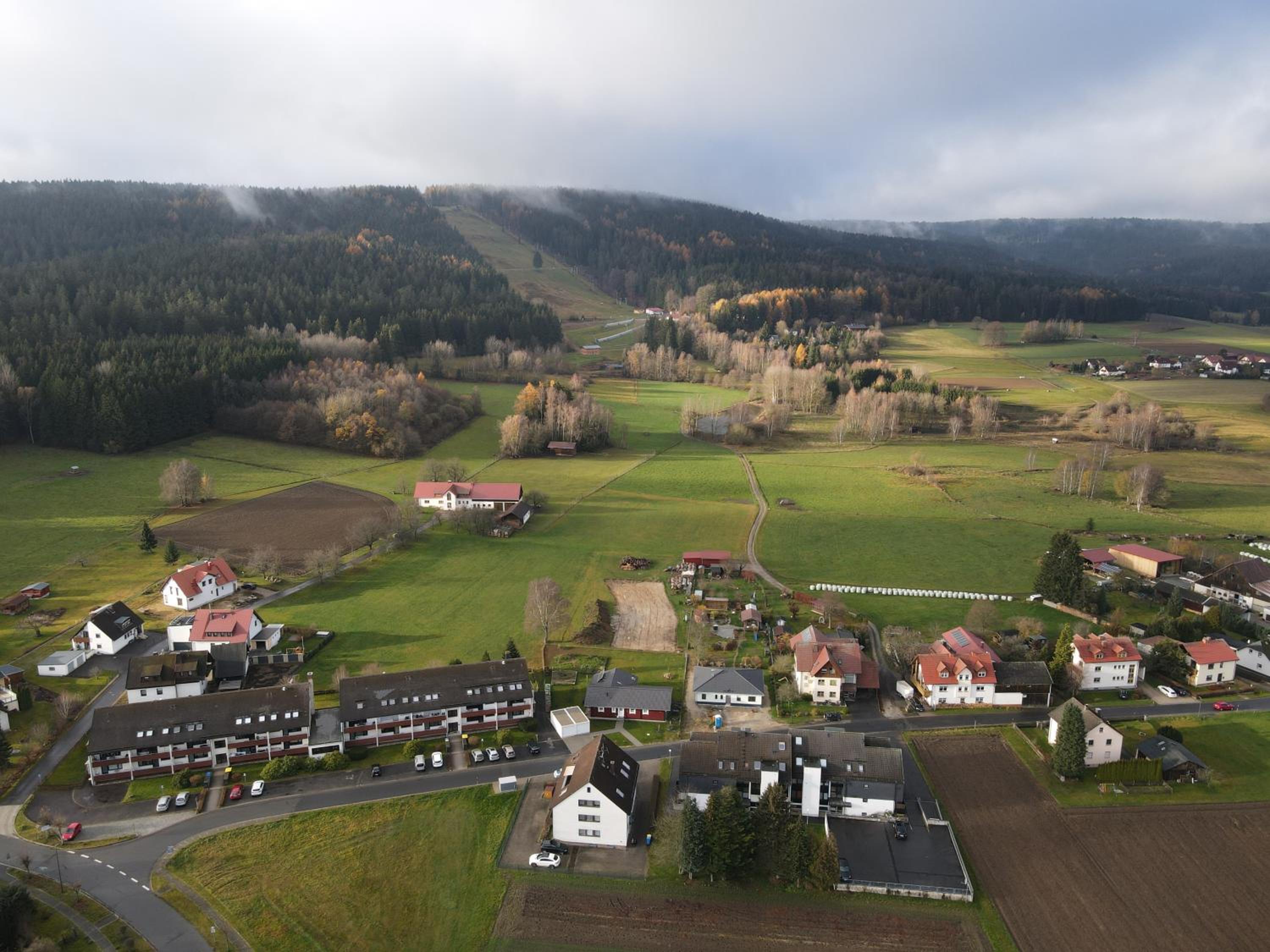 Ferienwohnung im Fichtelgebirge - nahe der Skipiste mit Balkon & Free Parking