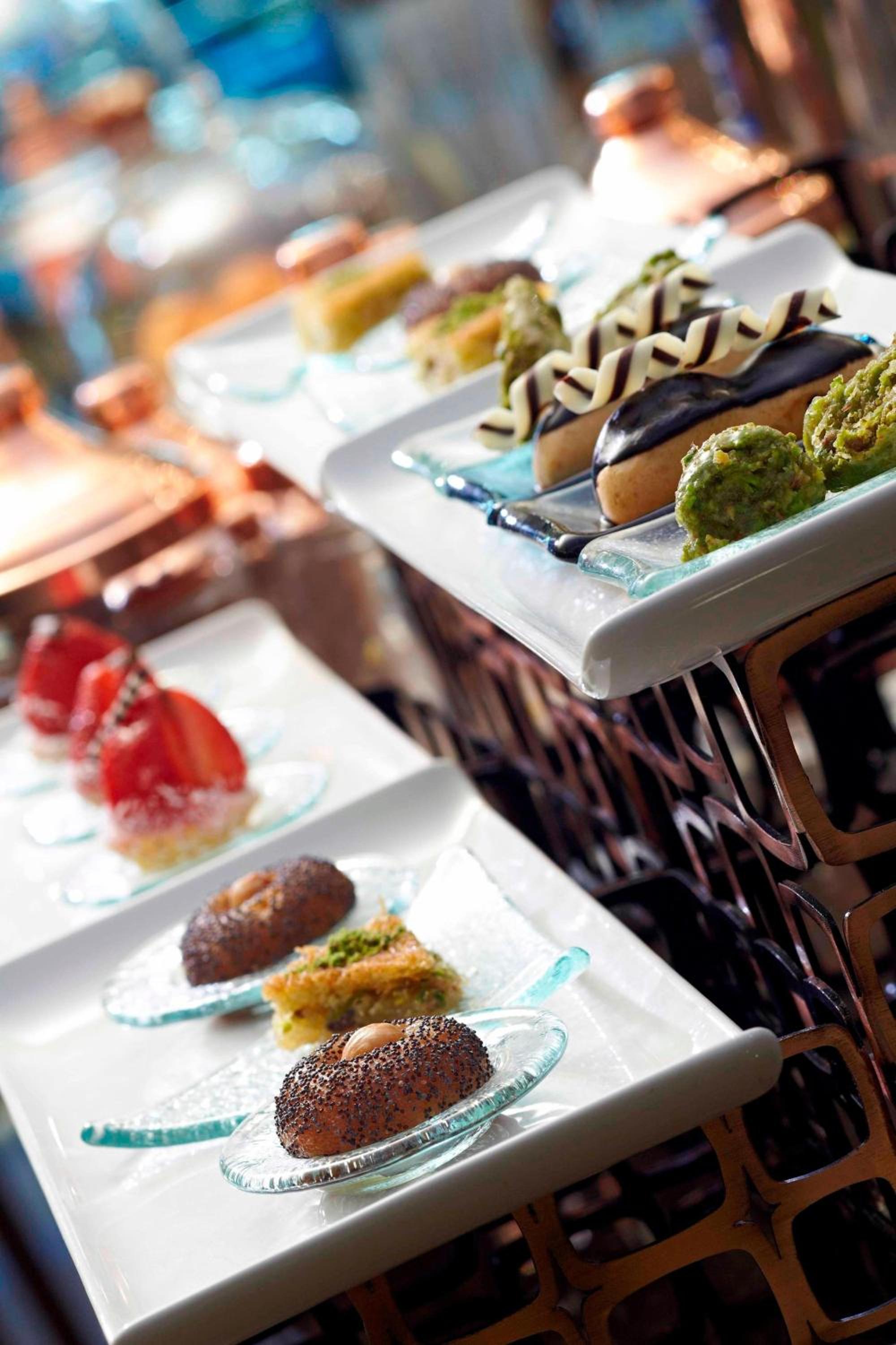 Renaissance İstanbul Polat Bosphorus Otel - Image 76