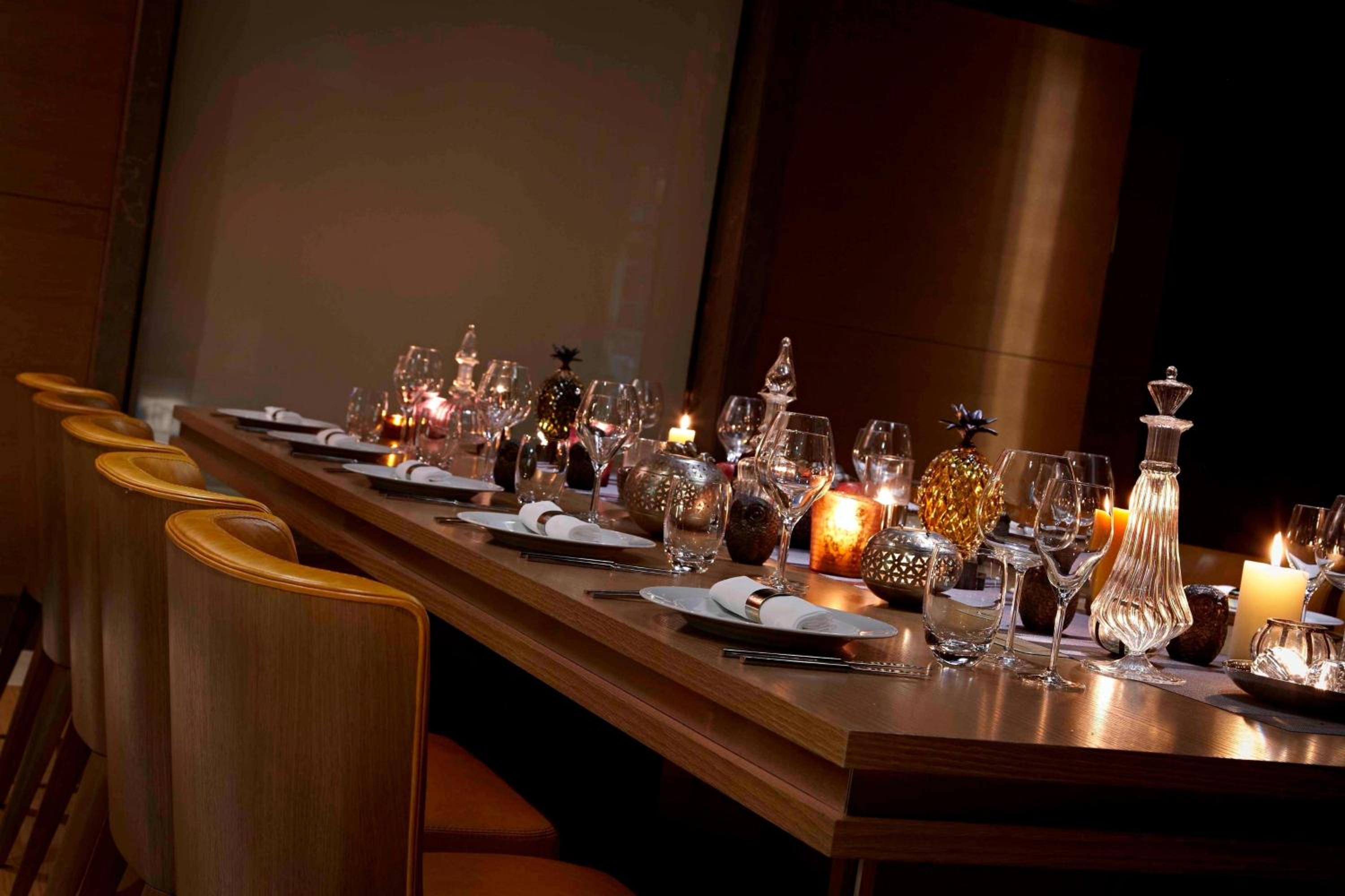 Renaissance İstanbul Polat Bosphorus Otel - Image 74