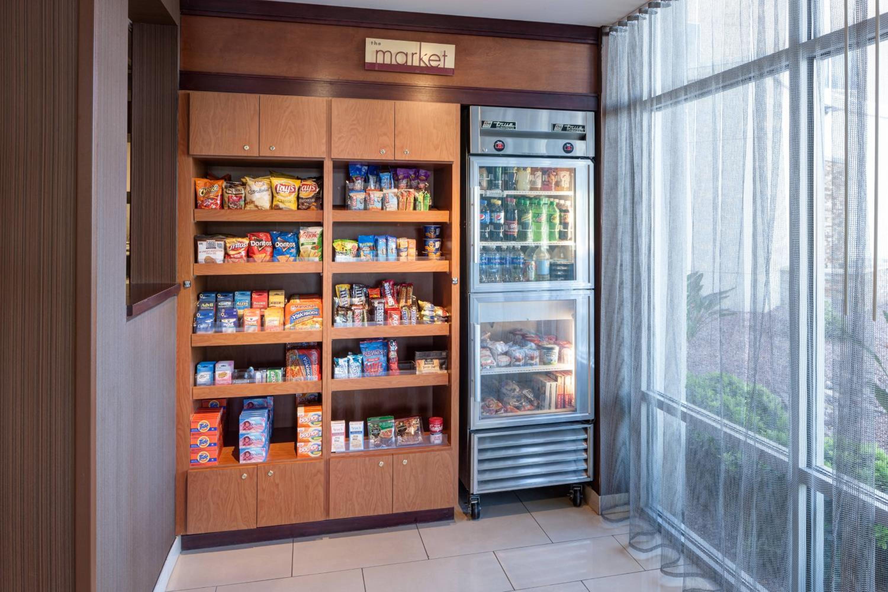 Fairfield Inn and Suites Phoenix Chandler Fashion Center - Property Image 5