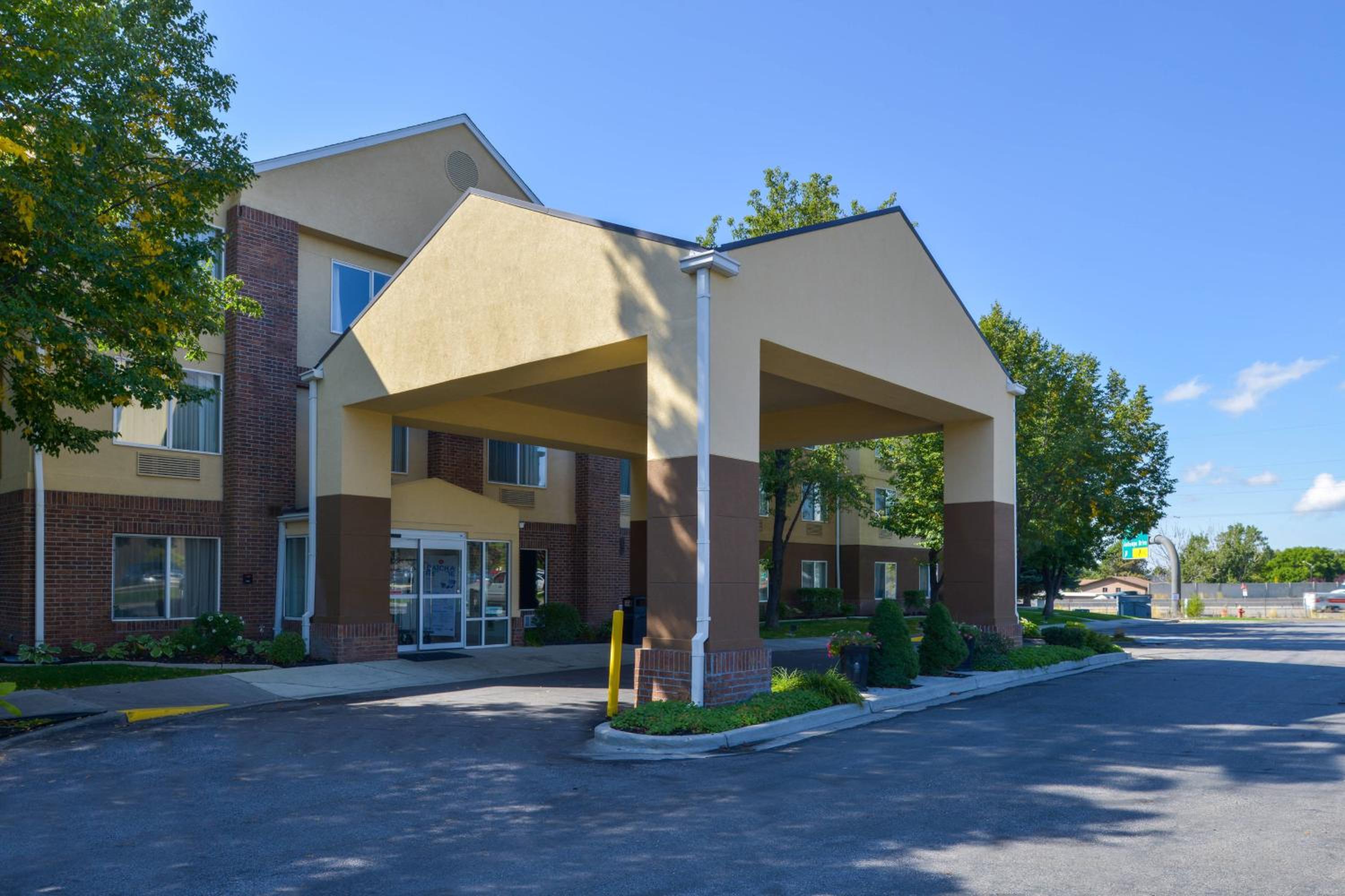 Ogden Vacations - Fairfield Inn Salt Lake City Layton - Property Image 2