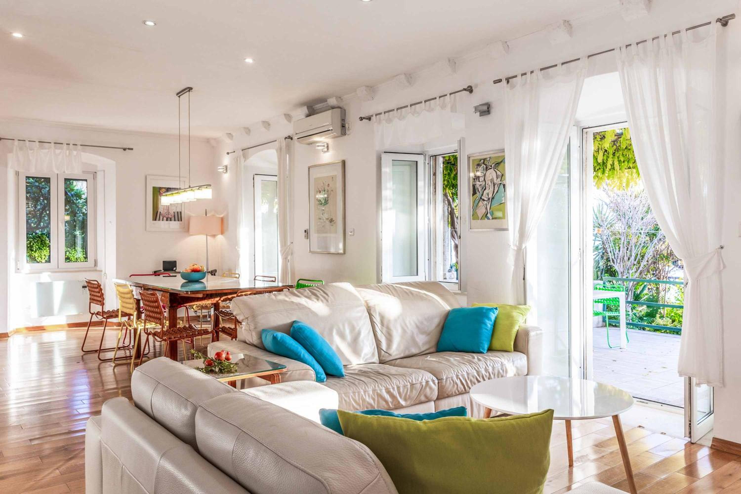Villa Salt Water