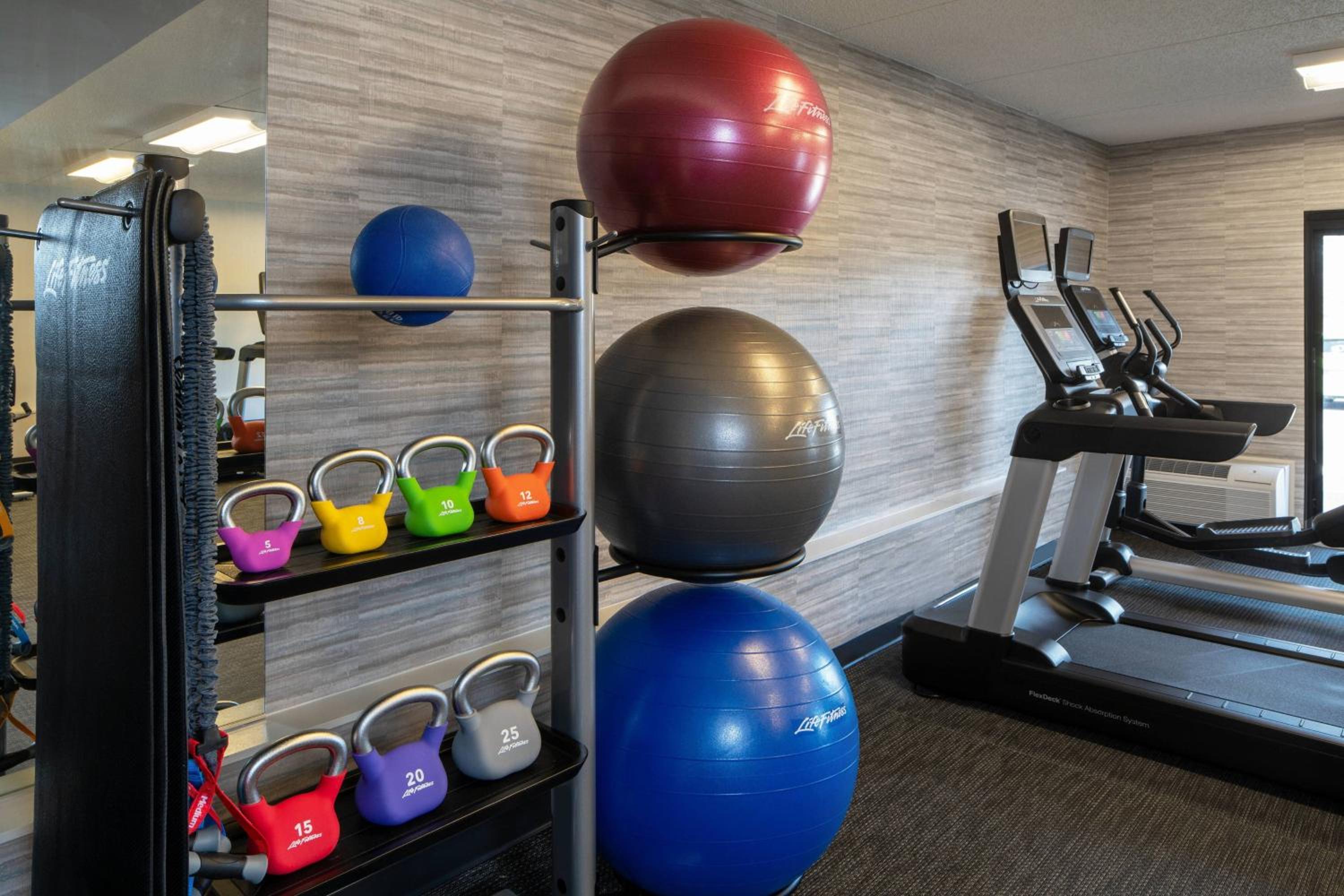 Courtyard by Marriott Dulles Airport Herndon/Reston - Property Image 19