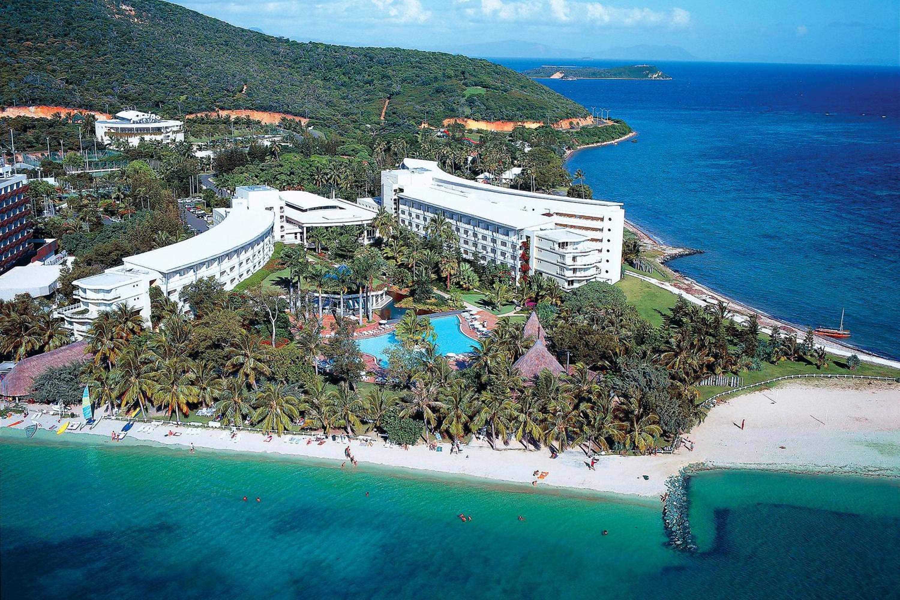 Noumea Vacations - Le Meridien Noumea Resort  Spa - Property Image 1