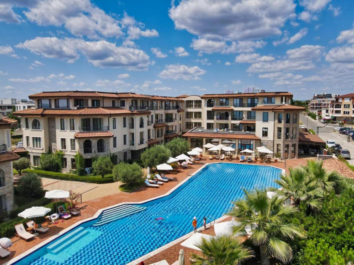 Burgas Lux Apartment Sarafovo