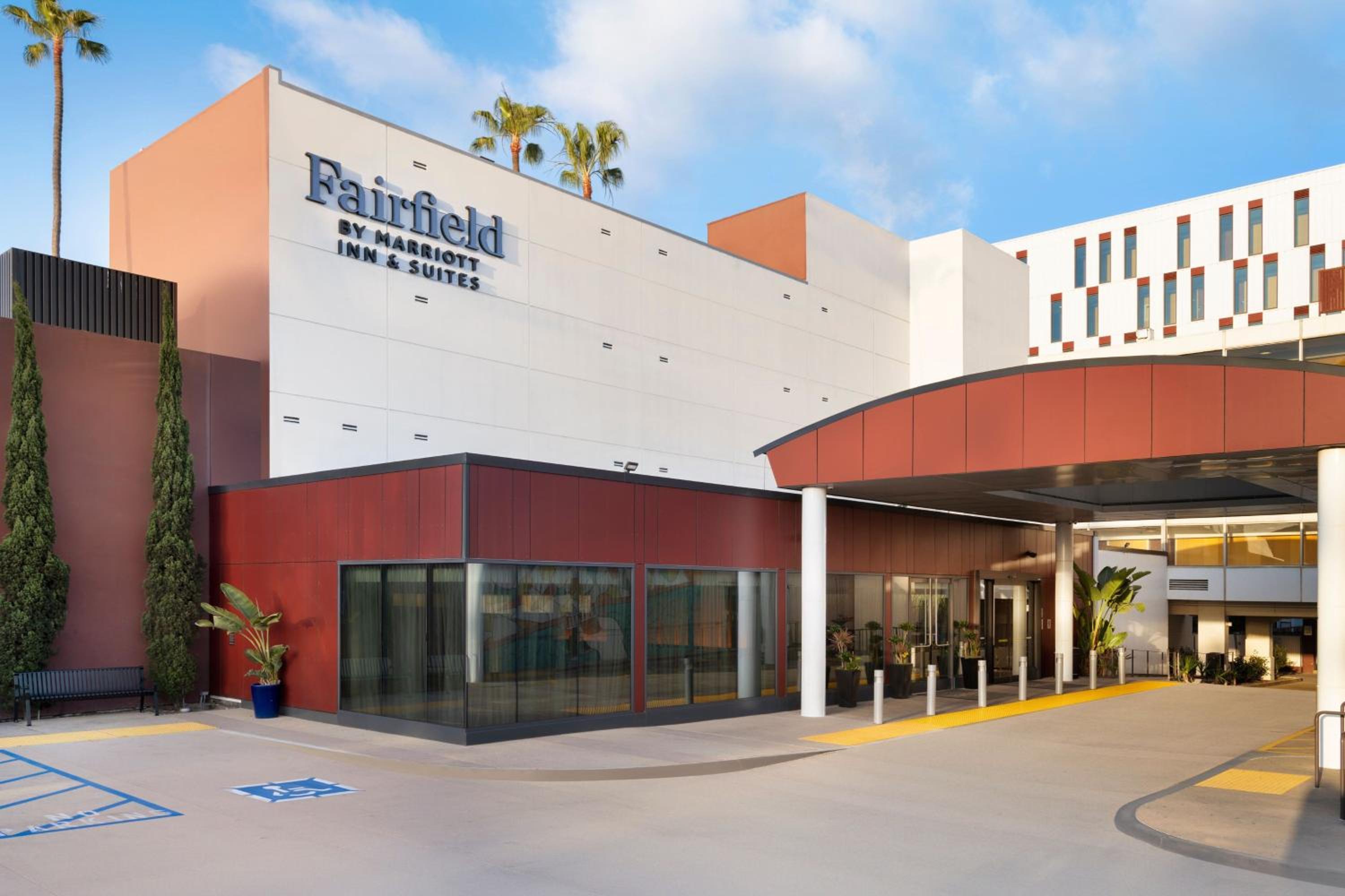 Hotel Fairfield Inn & Suites by Marriott Los Angeles LAX/El Segundo - Image 1