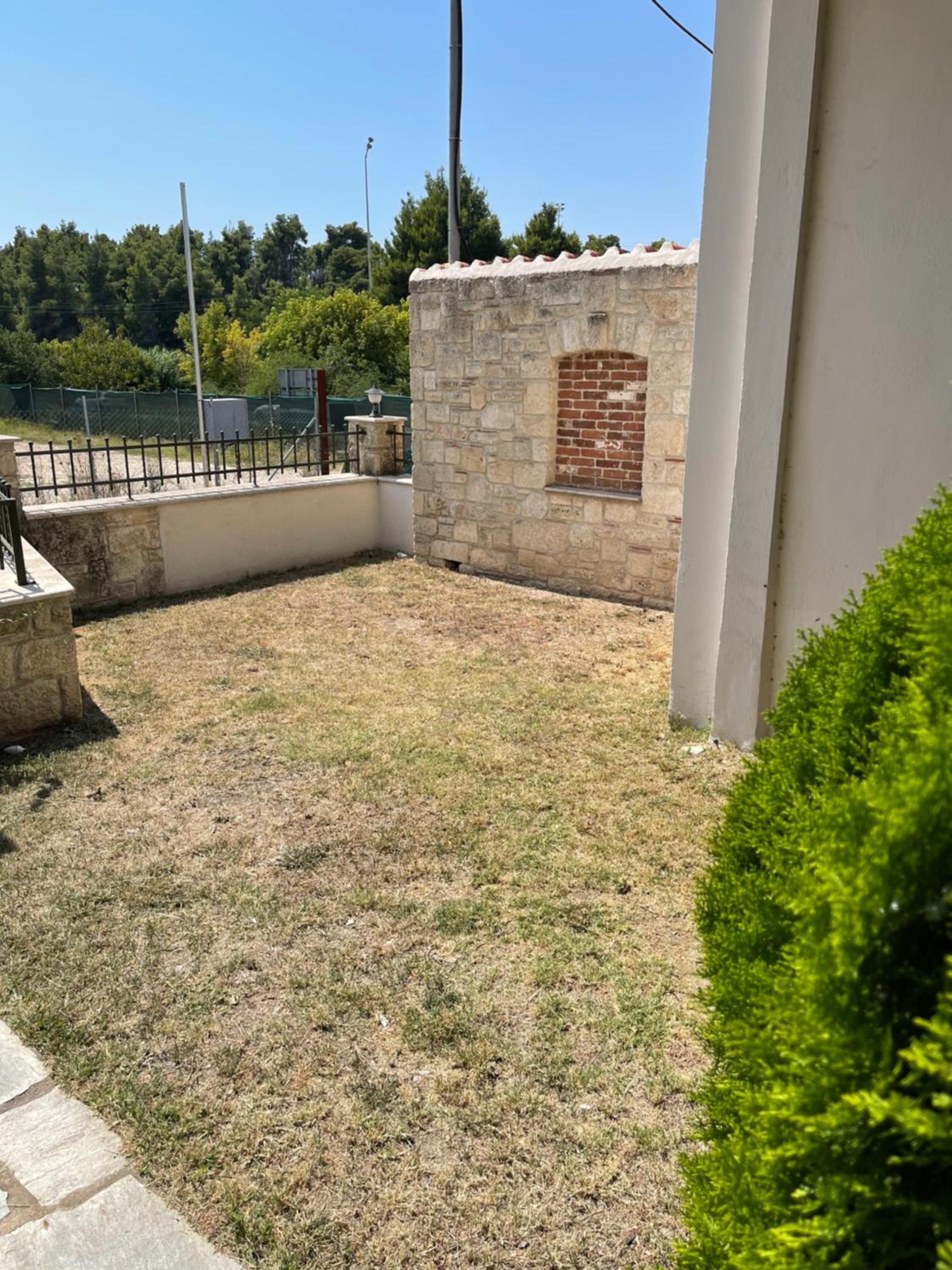 Photo 26