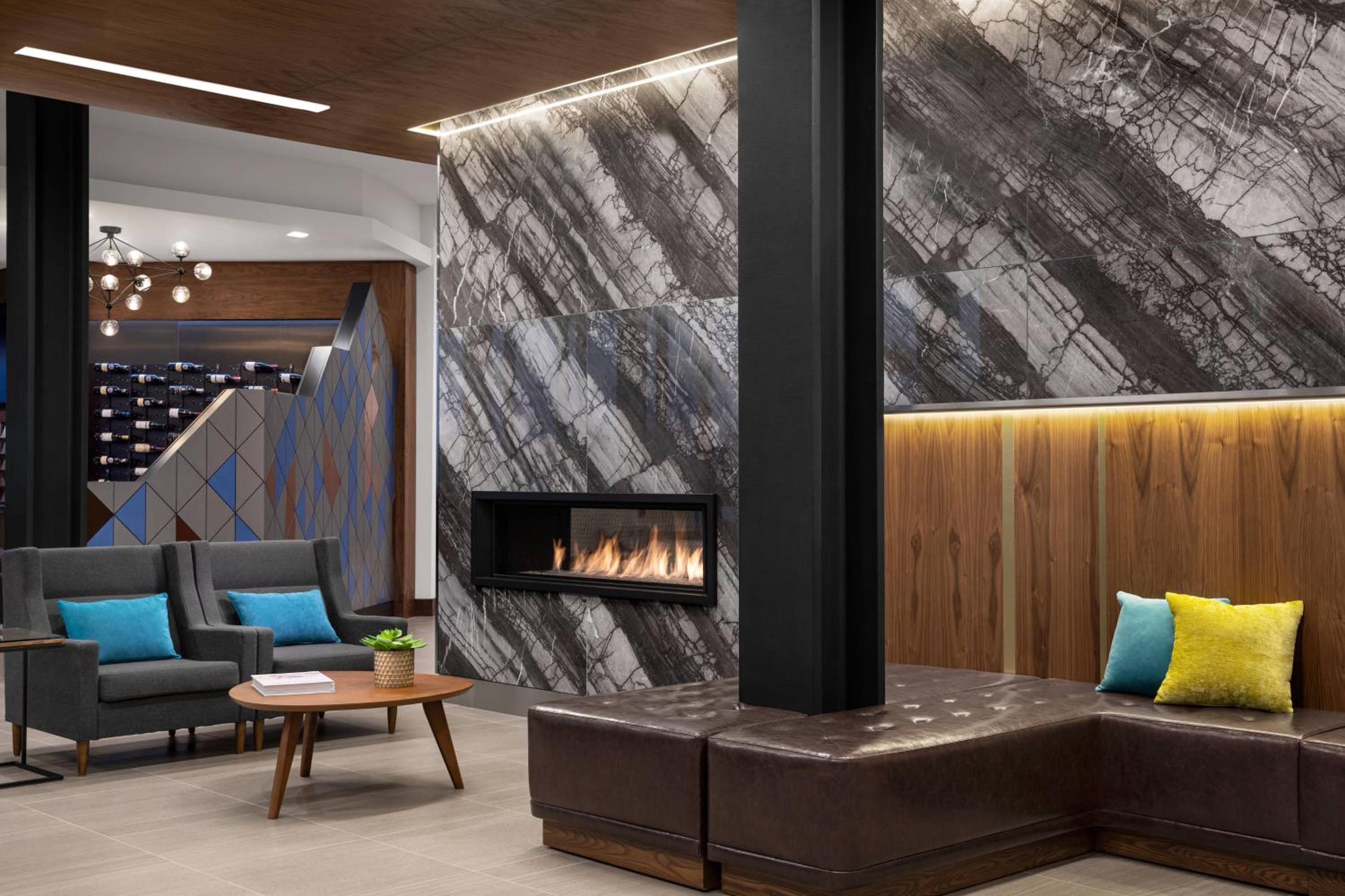 Thunder Bay Vacations - Delta Hotels by Marriott Thunder Bay - Property Image 6