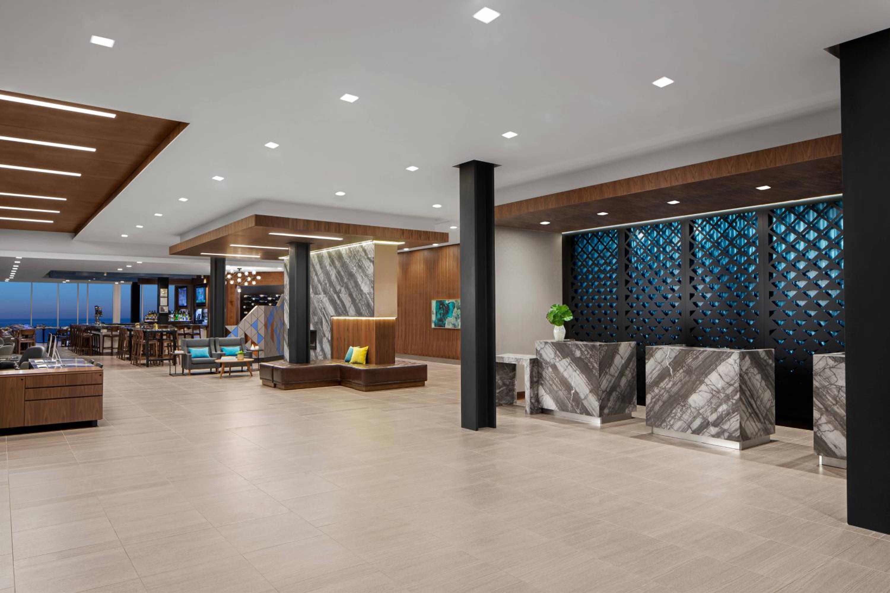 Thunder Bay Vacations - Delta Hotels by Marriott Thunder Bay - Property Image 4