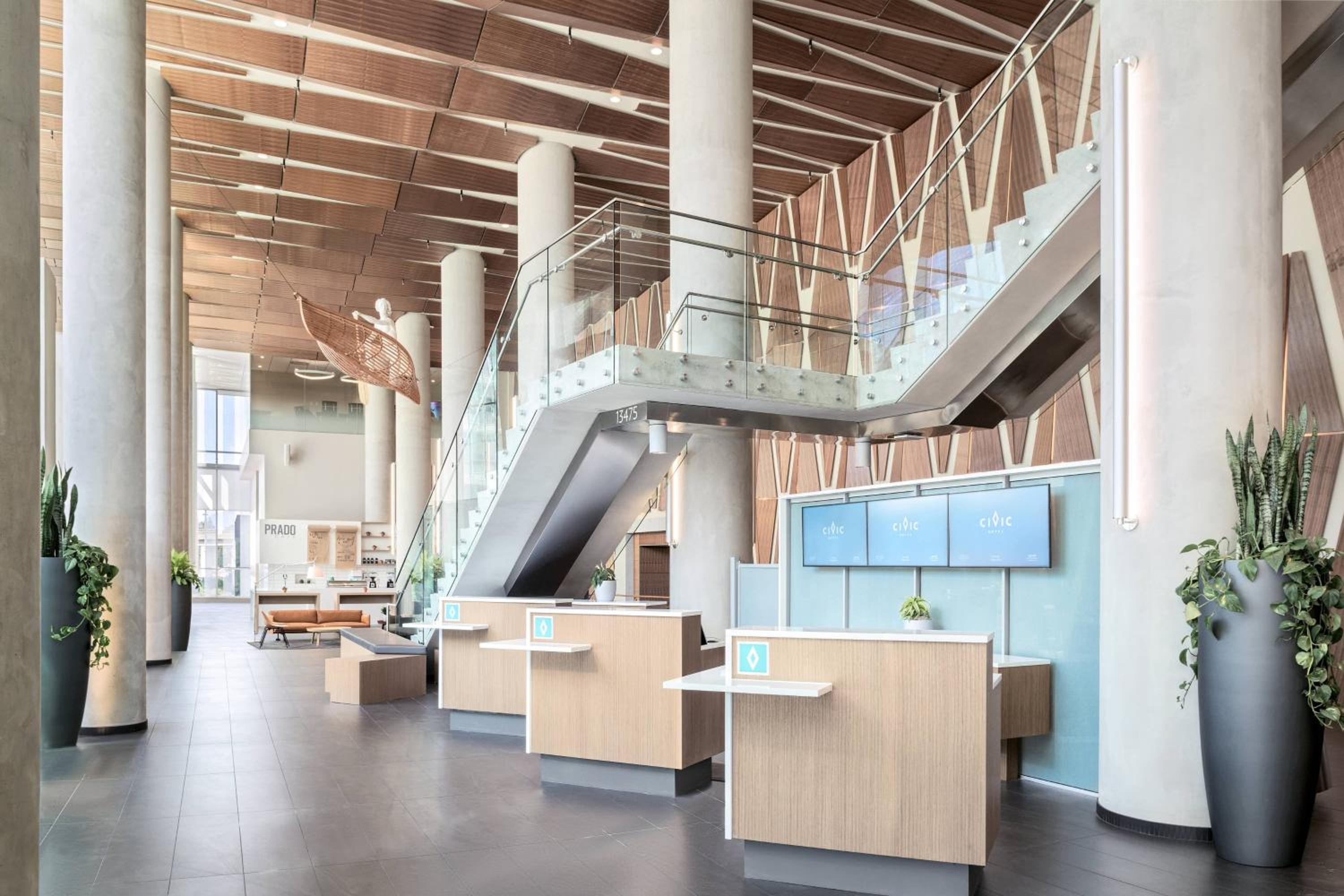 Surrey Vacations - Civic Hotel, Autograph Collection - Property Image 5