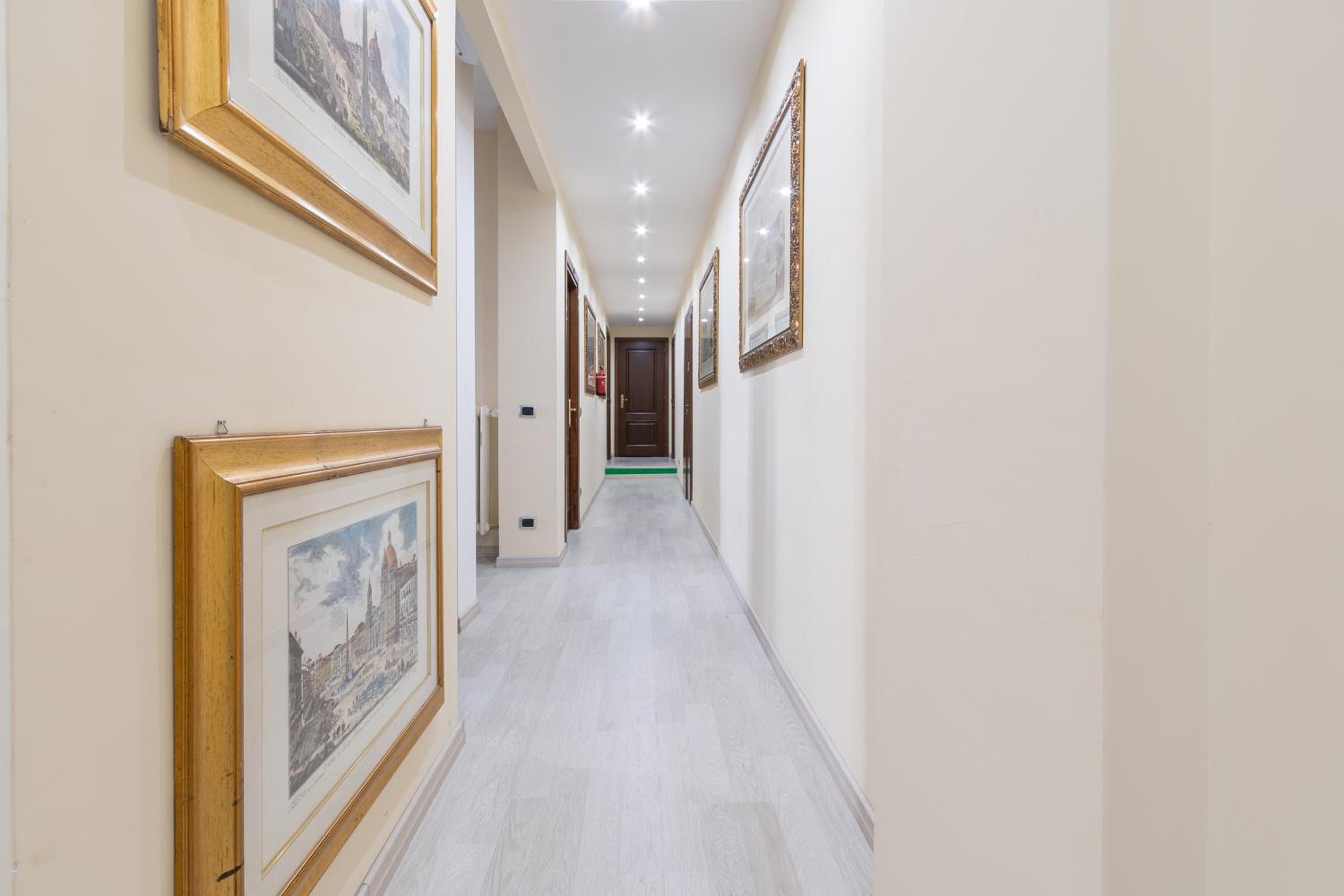 Vatican Catone Apartments