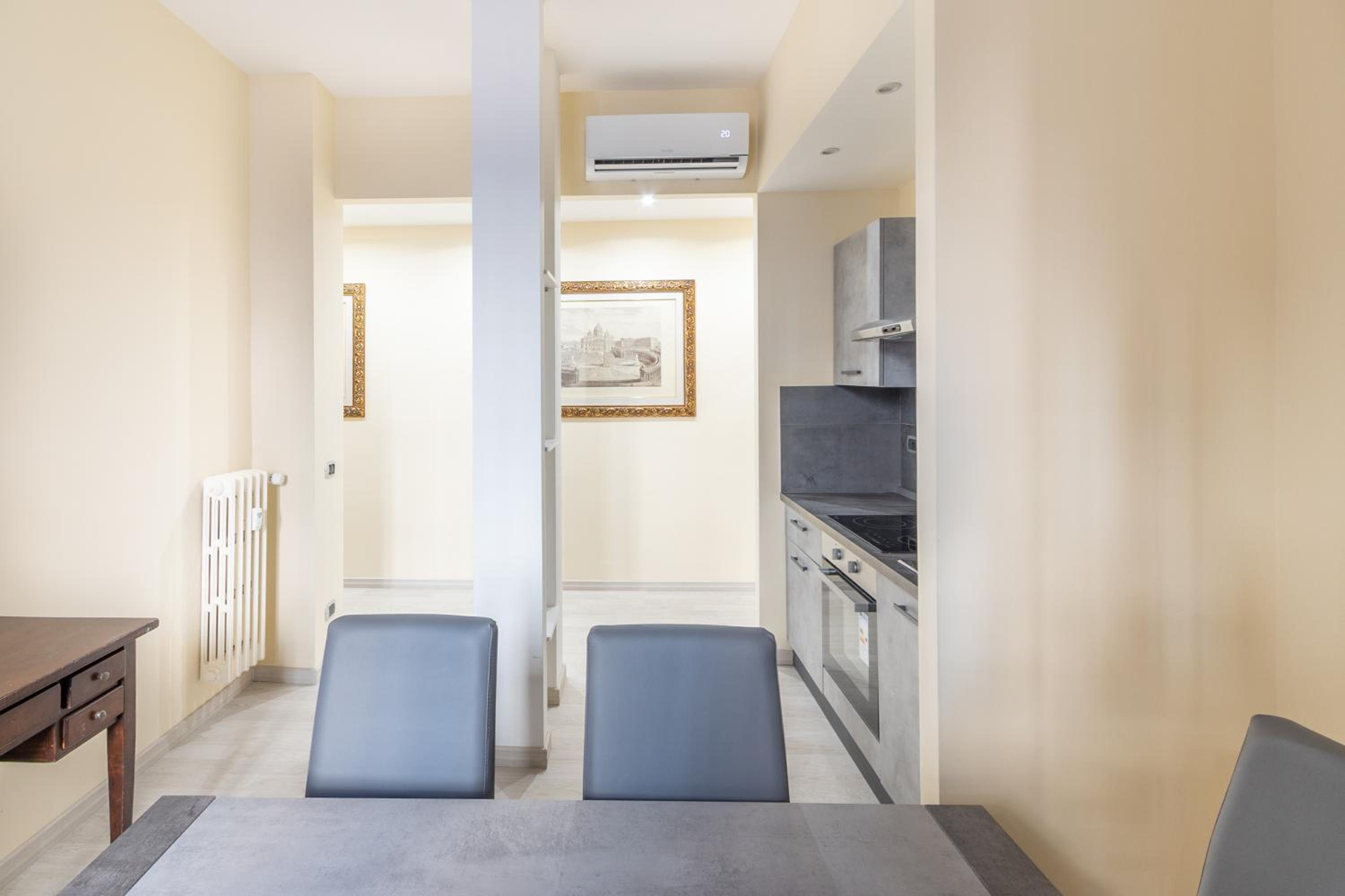 Vatican Catone Apartments