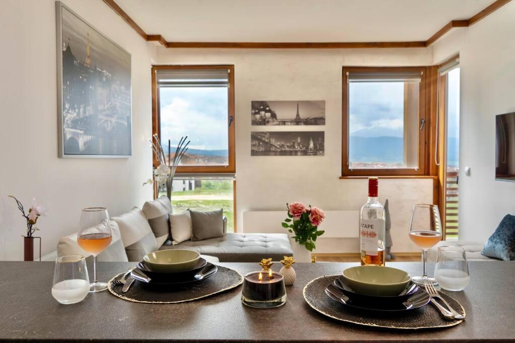 Peaceful Condo w/ Amazing View