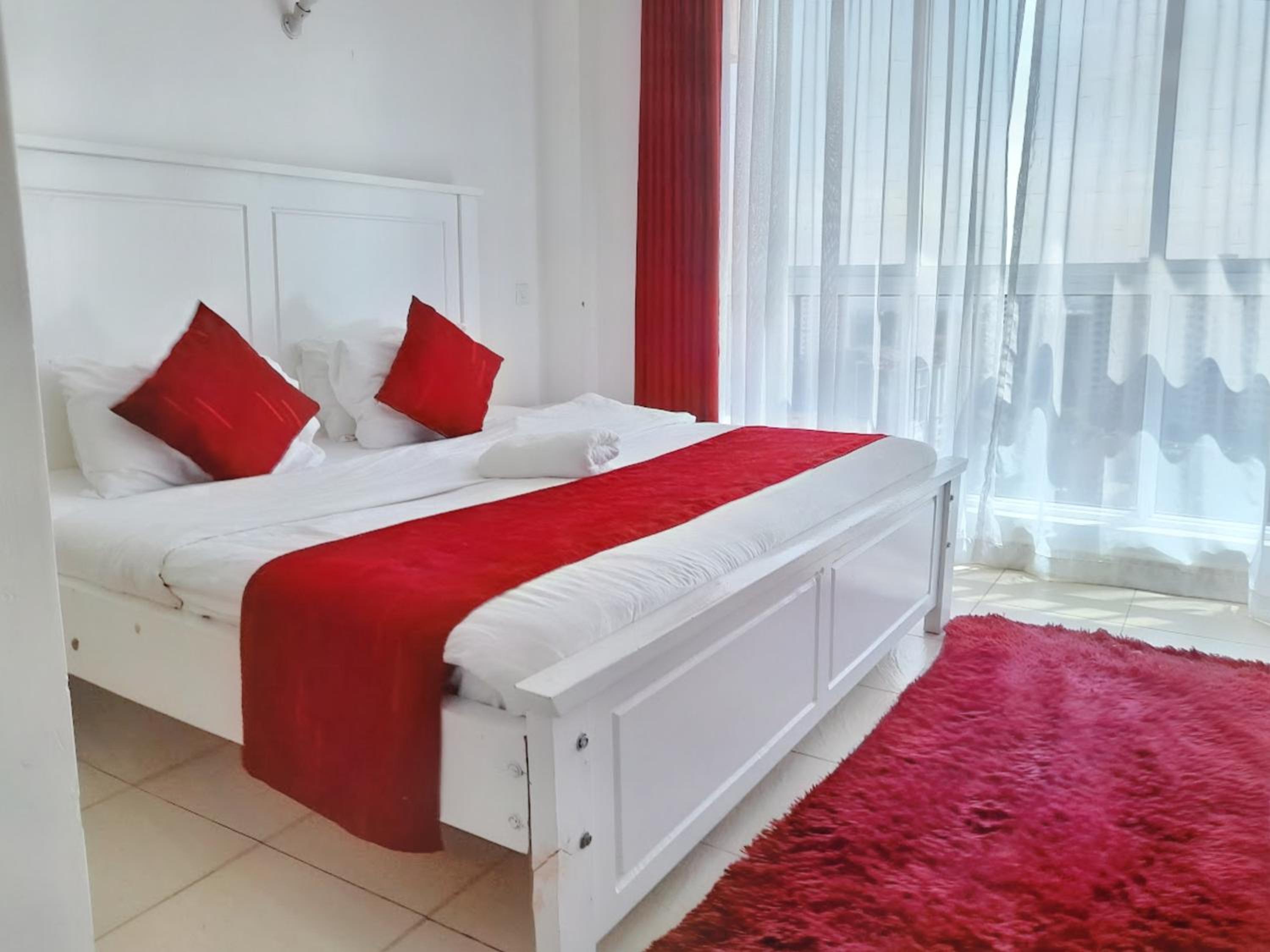 Lathembo Serviced Apartments