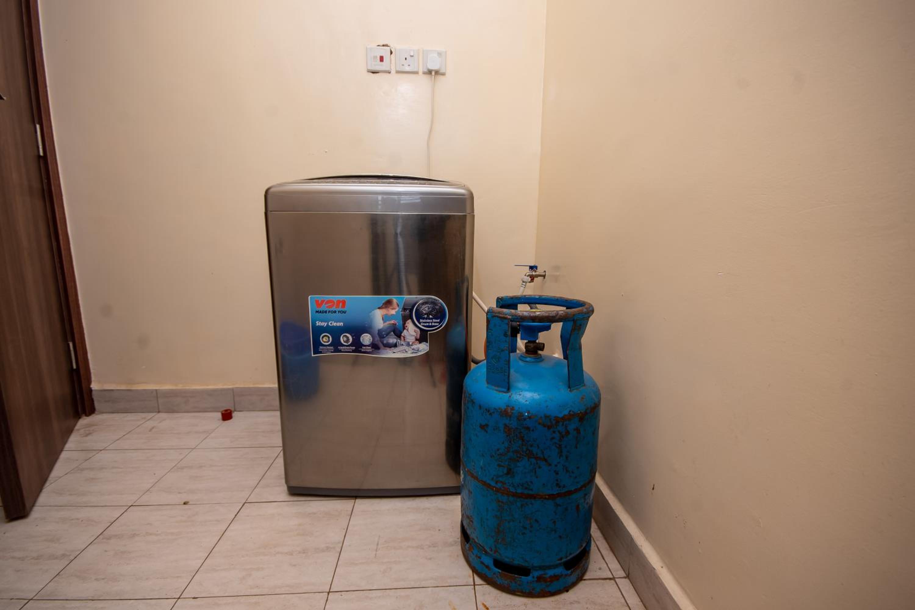 Lathembo Serviced Apartments