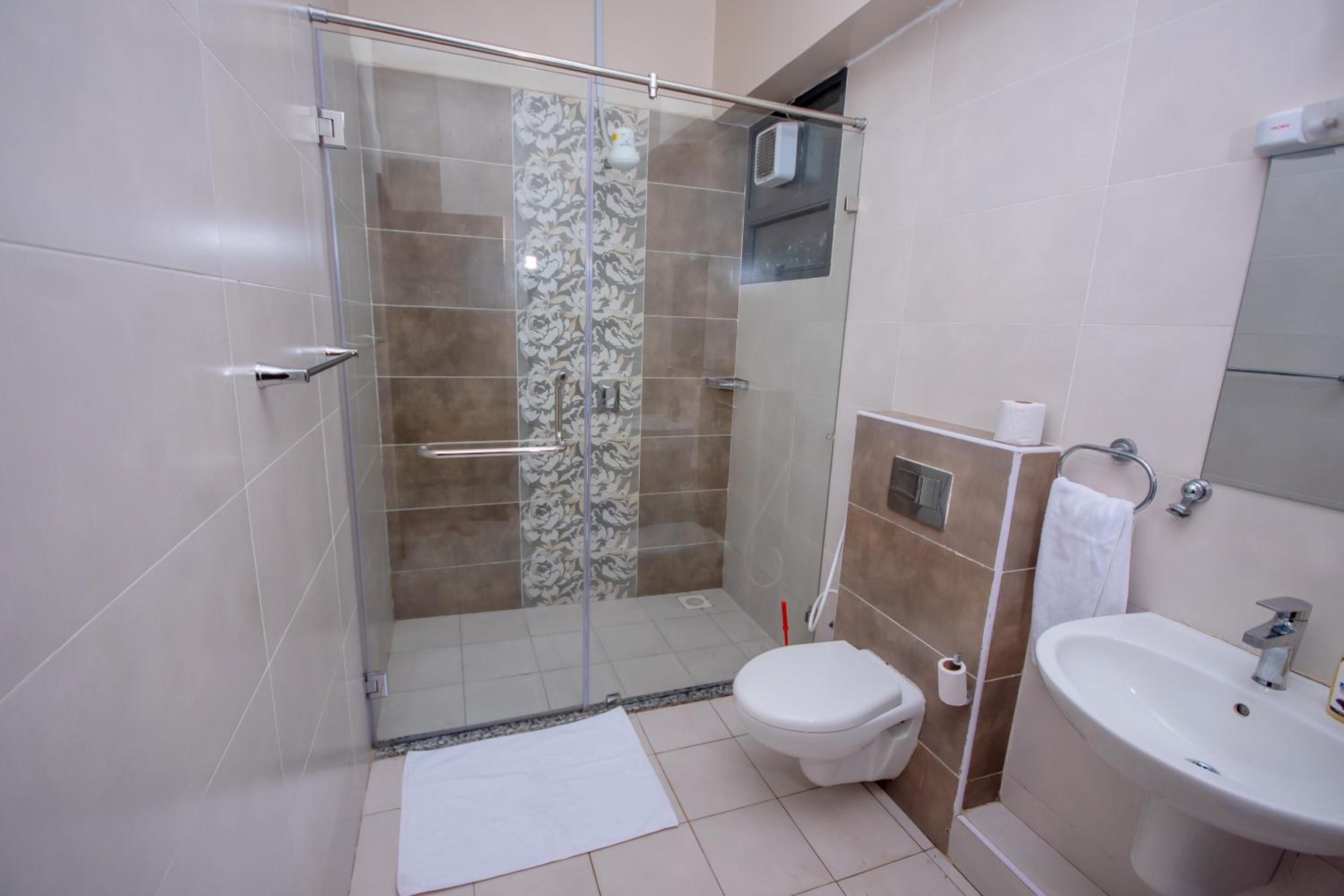 Lathembo Serviced Apartments