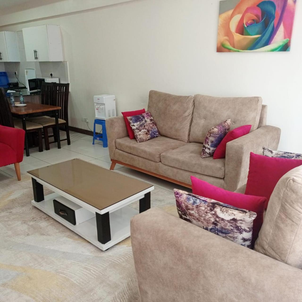 Lathembo Serviced Apartments