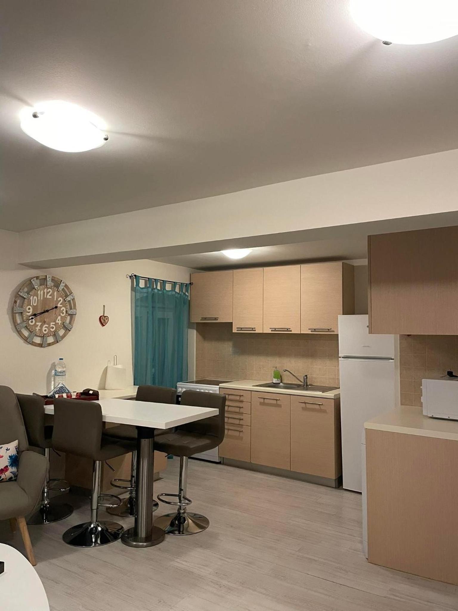 Piccolo Centrale en Corfu Town — kitchen