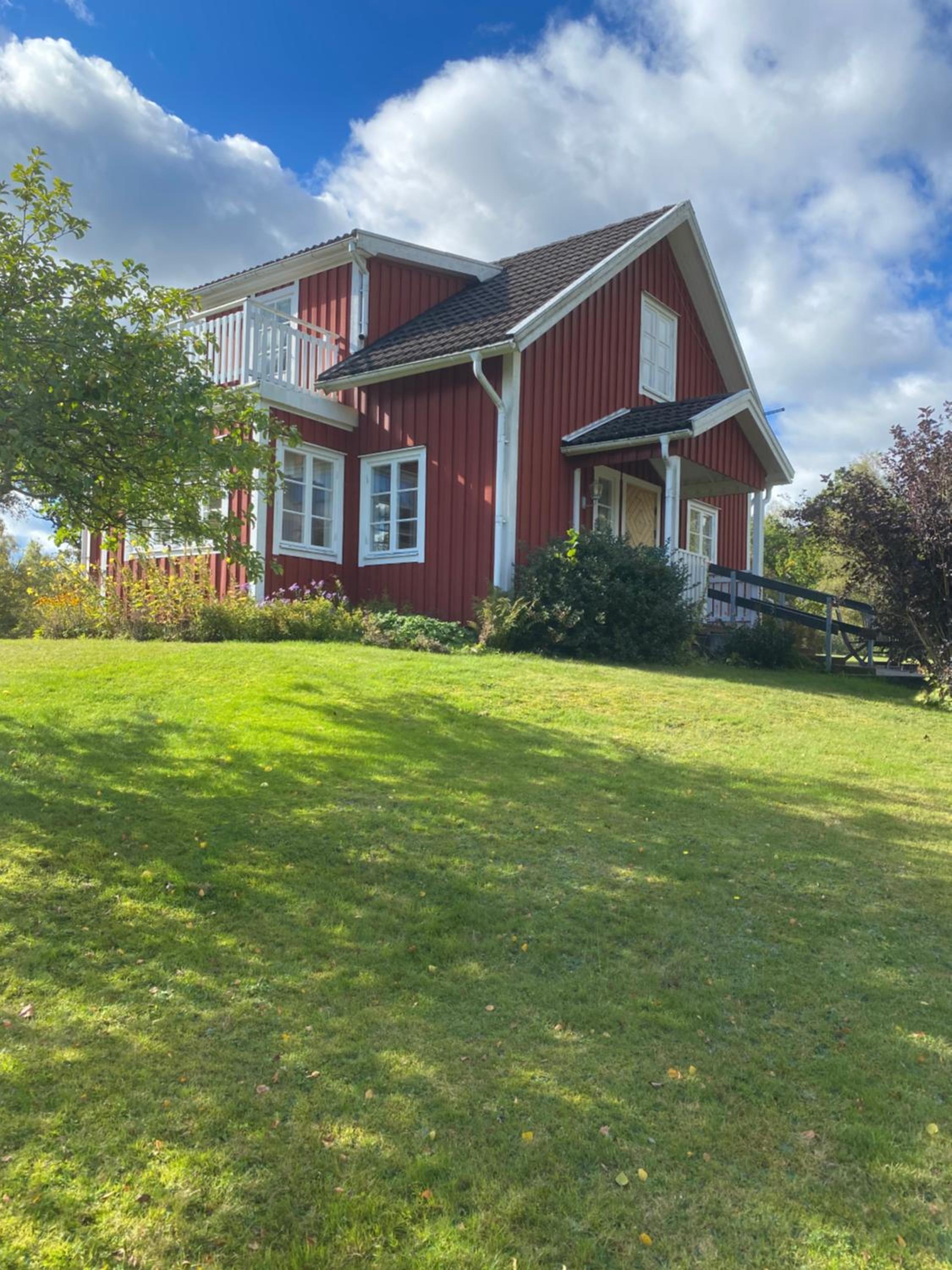 Naturnära hus utanför Reftele närhet till Isaberg och High Chaparral view 2