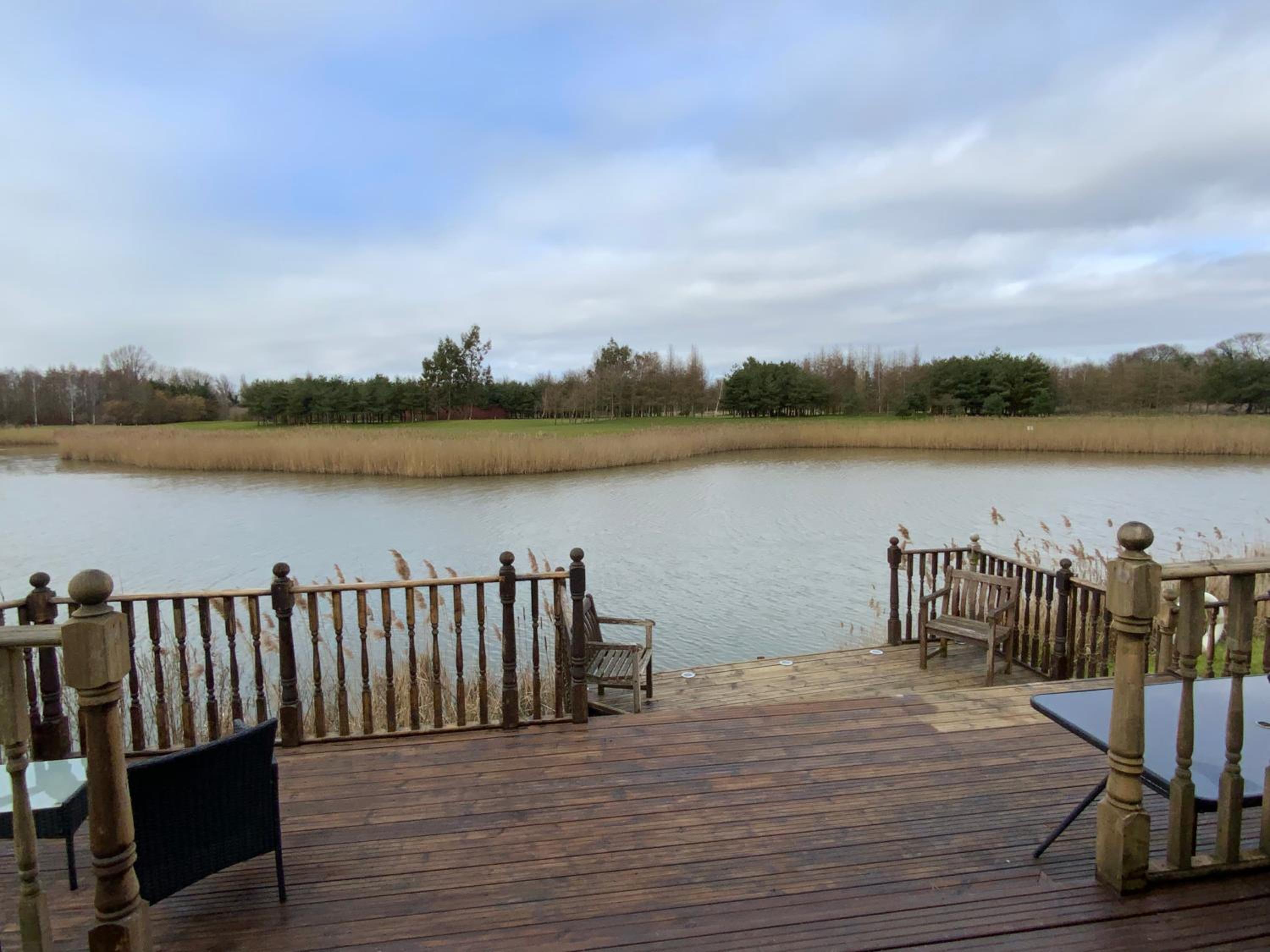 Lakeview Lodge