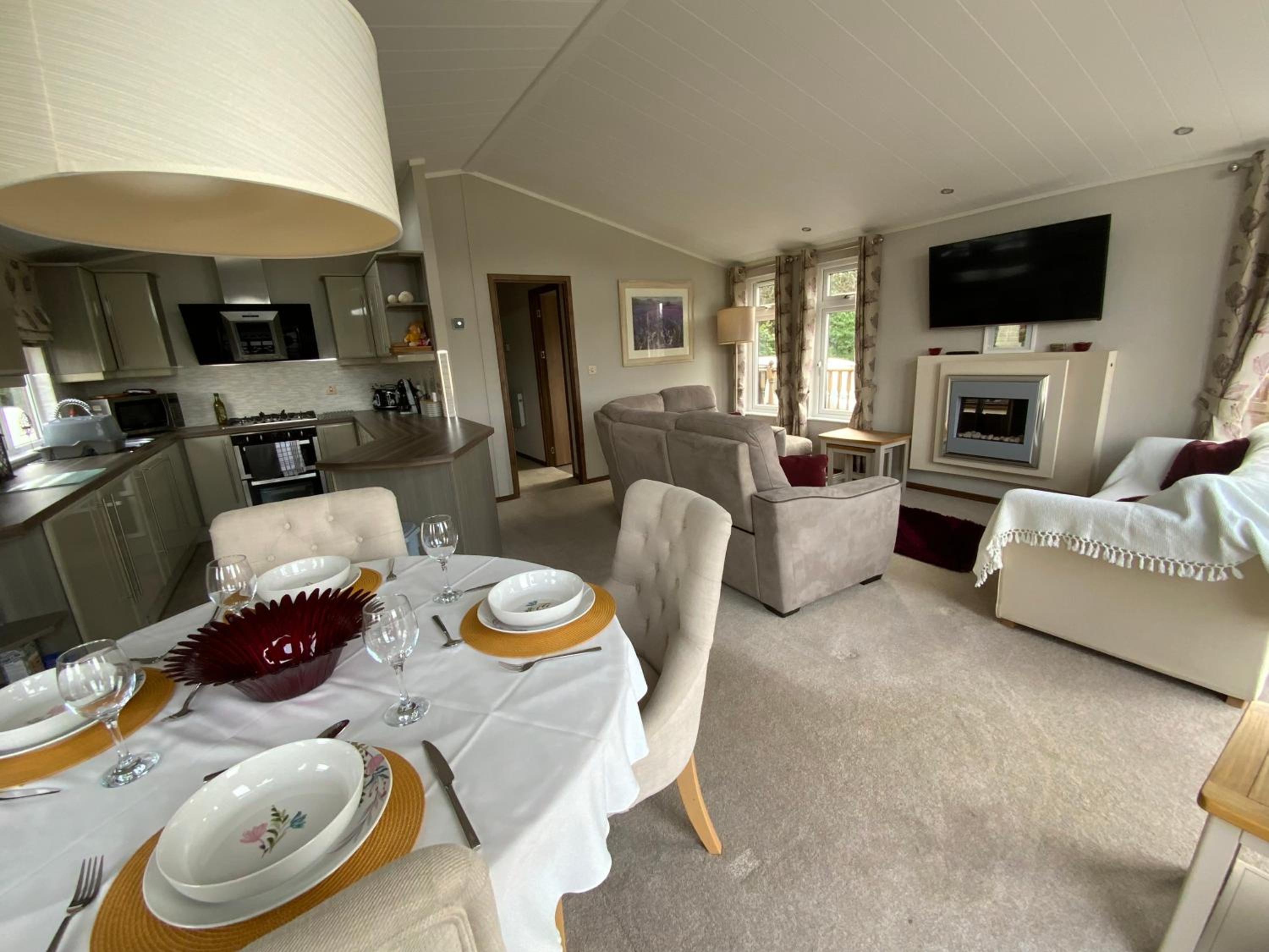 Lakeview Lodge