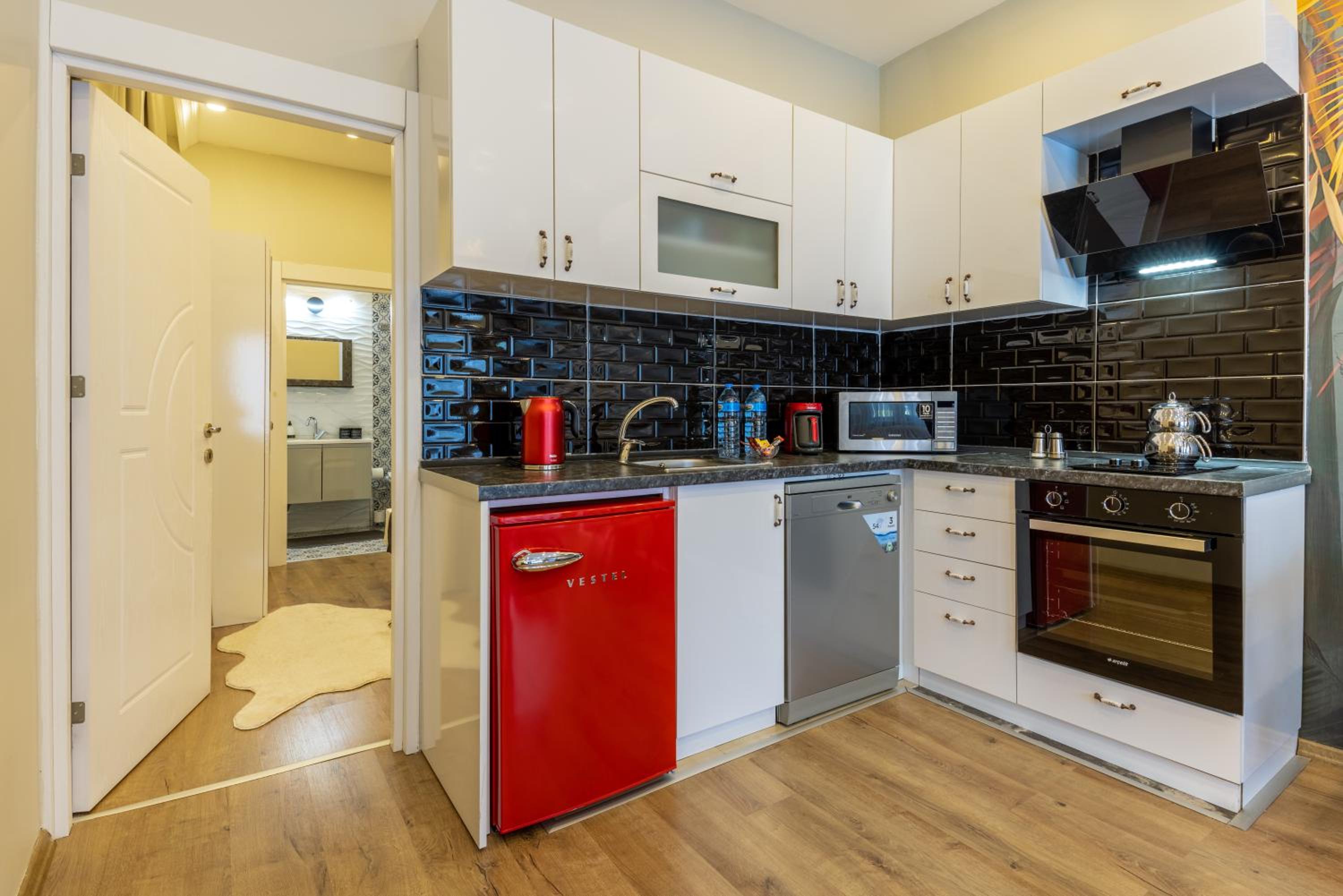 BayMari Suites Plus Florya - Image 55