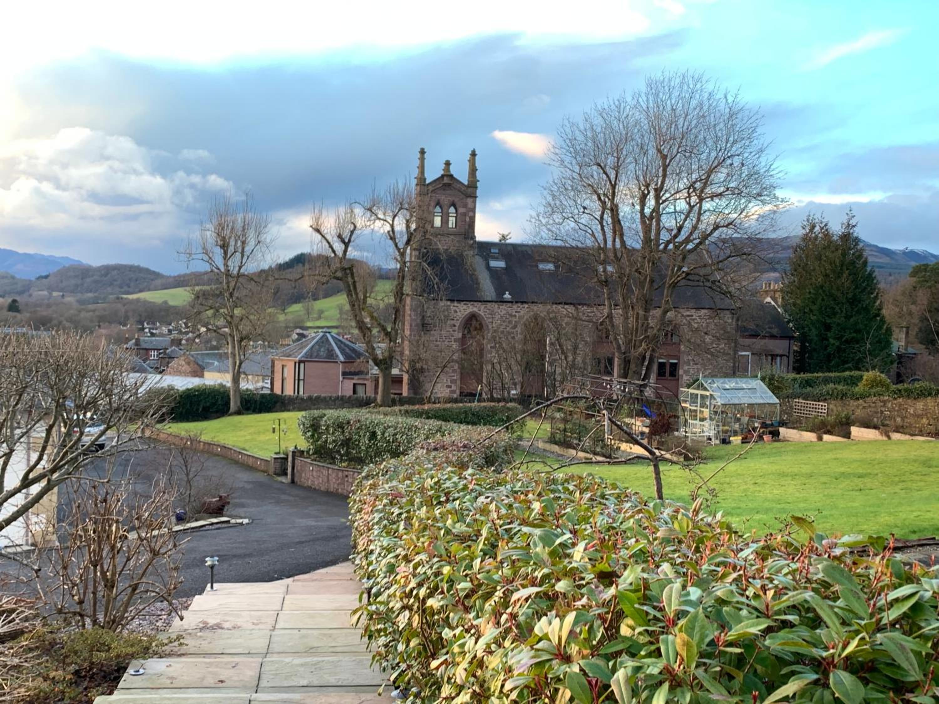 The Viewpoint, 2 Bedroom Apartment in Crieff view 5