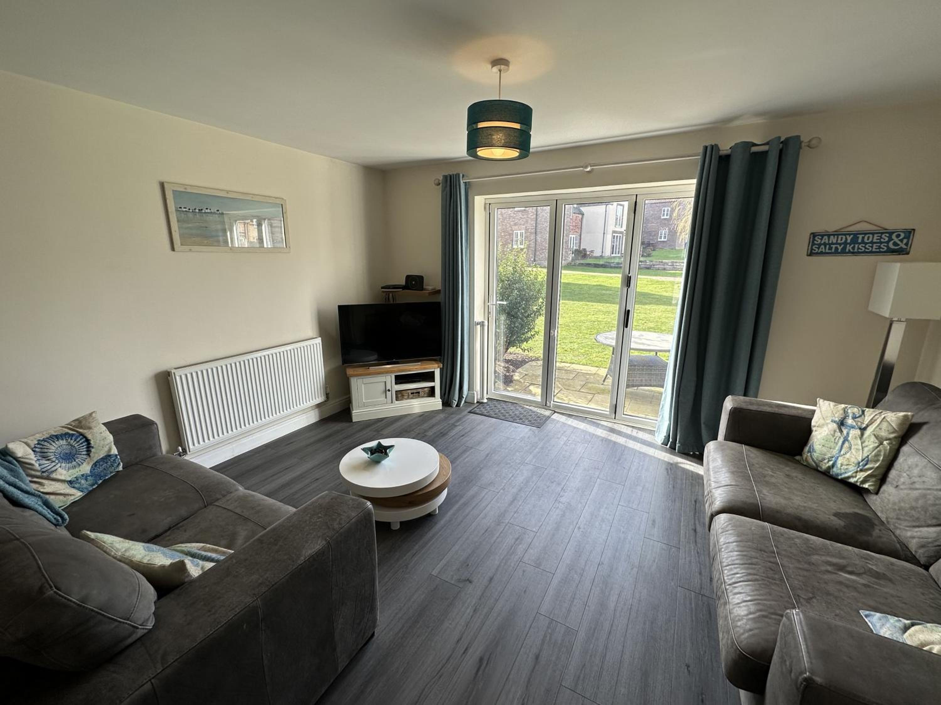 A Wave From It All - Part of the The Bay Filey Holiday Village with pool, gym and direct beach access, pub, restaurant, tennis and meadows walks view 5