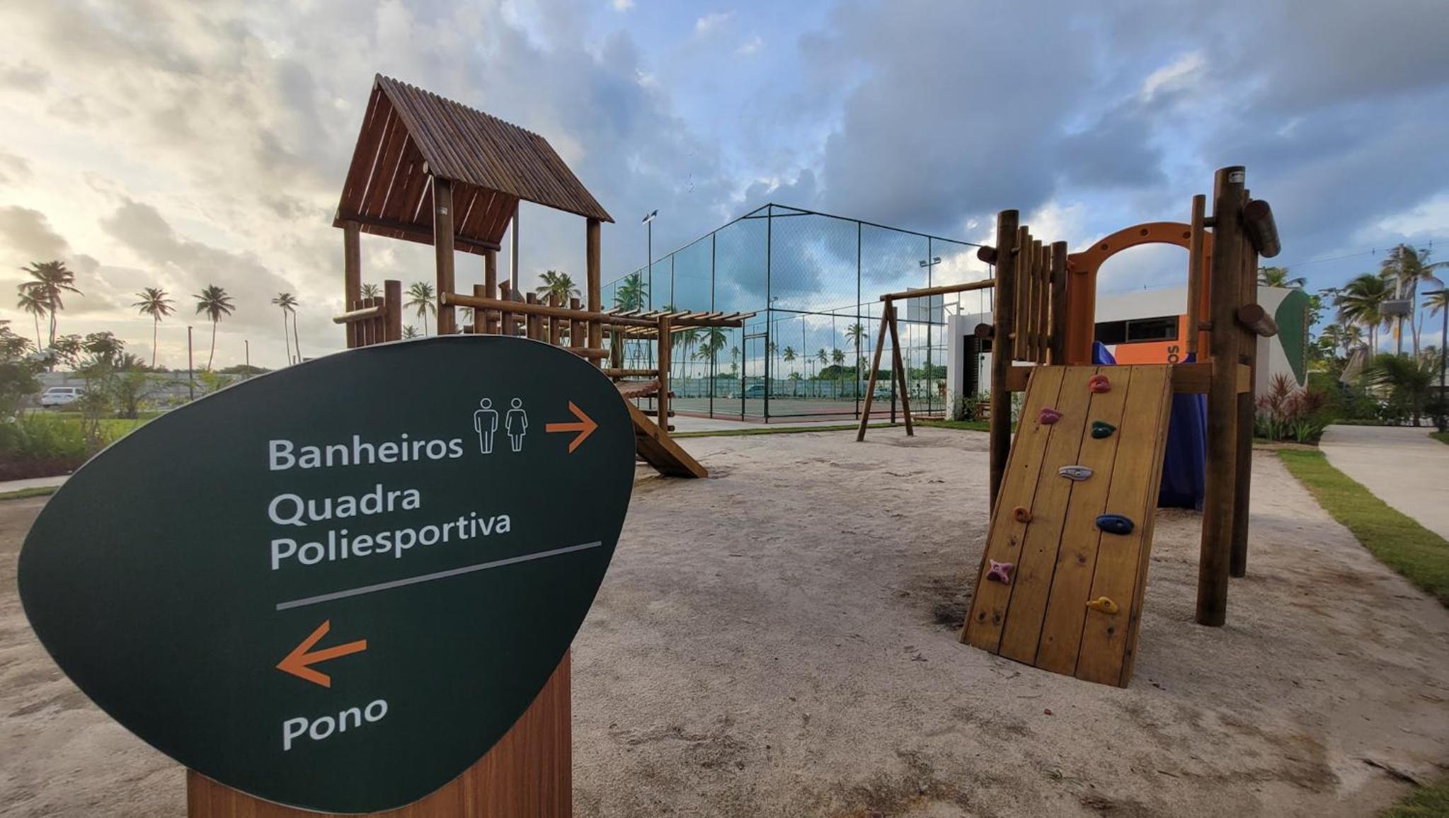 Mana Beach-Muro Alto